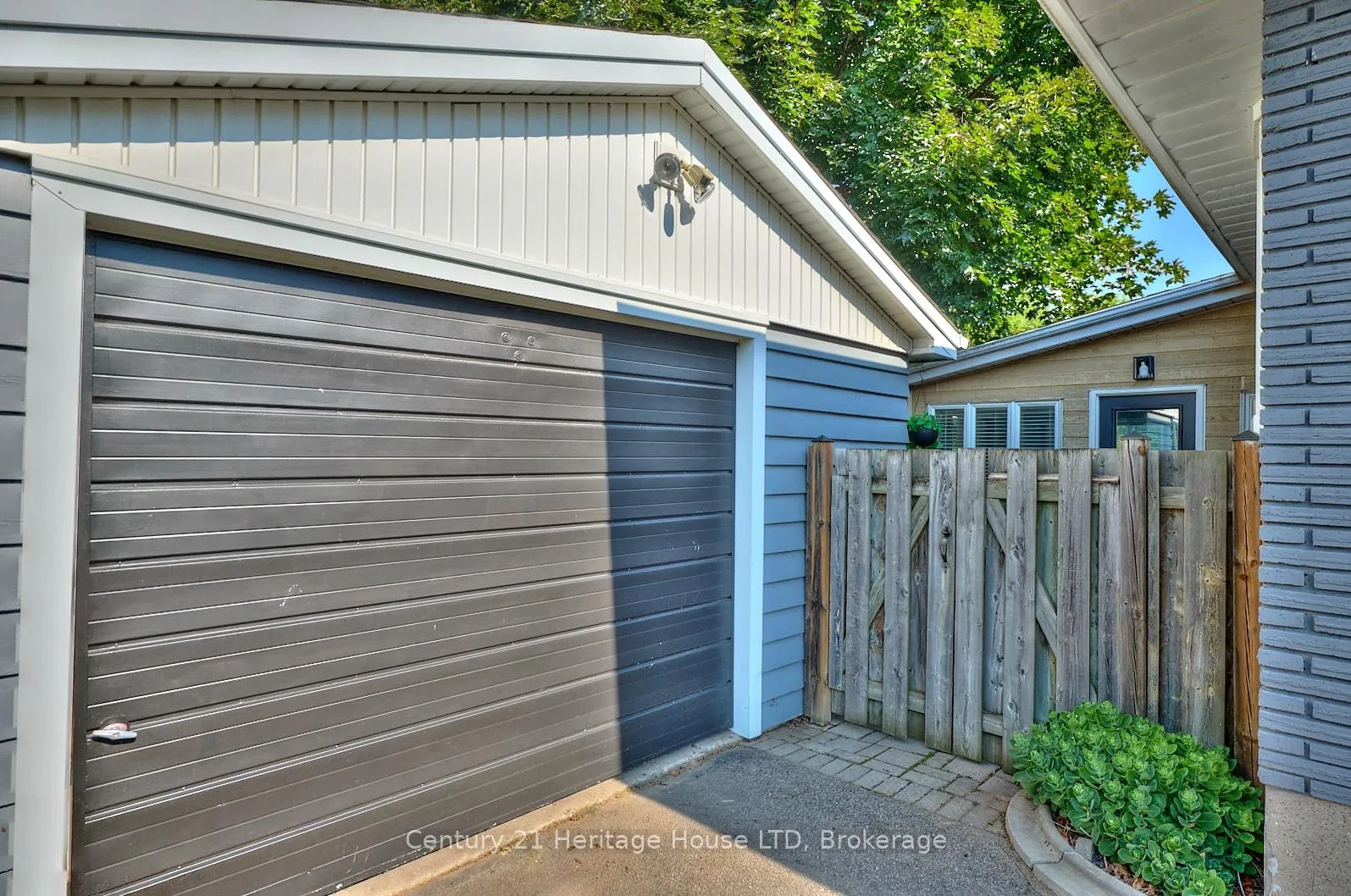 Photo 34 of 3835 Windermere Road, Niagara Falls, Stamford — HOMEH