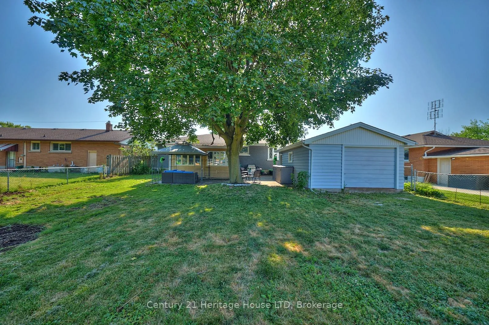 Photo 35 of 3835 Windermere Road, Niagara Falls, Stamford — HOMEH
