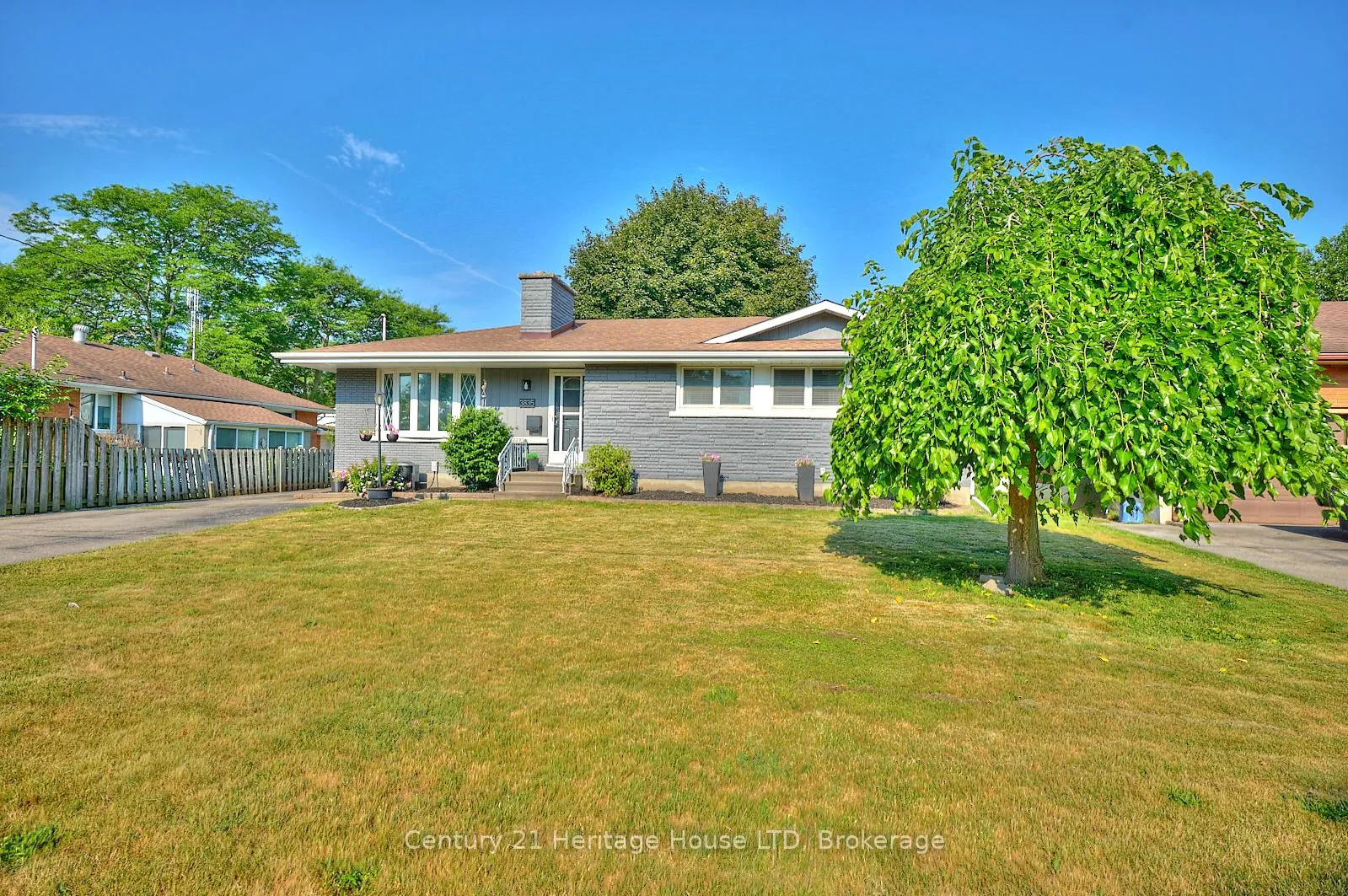 Photo 40 of 3835 Windermere Road, Niagara Falls, Stamford — HOMEH