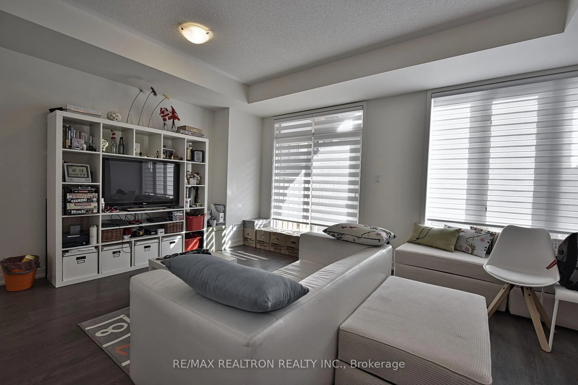 Photo 6 of 214 Wheat Boom Drive, Oakville, Joshua Meadows — HOMEH