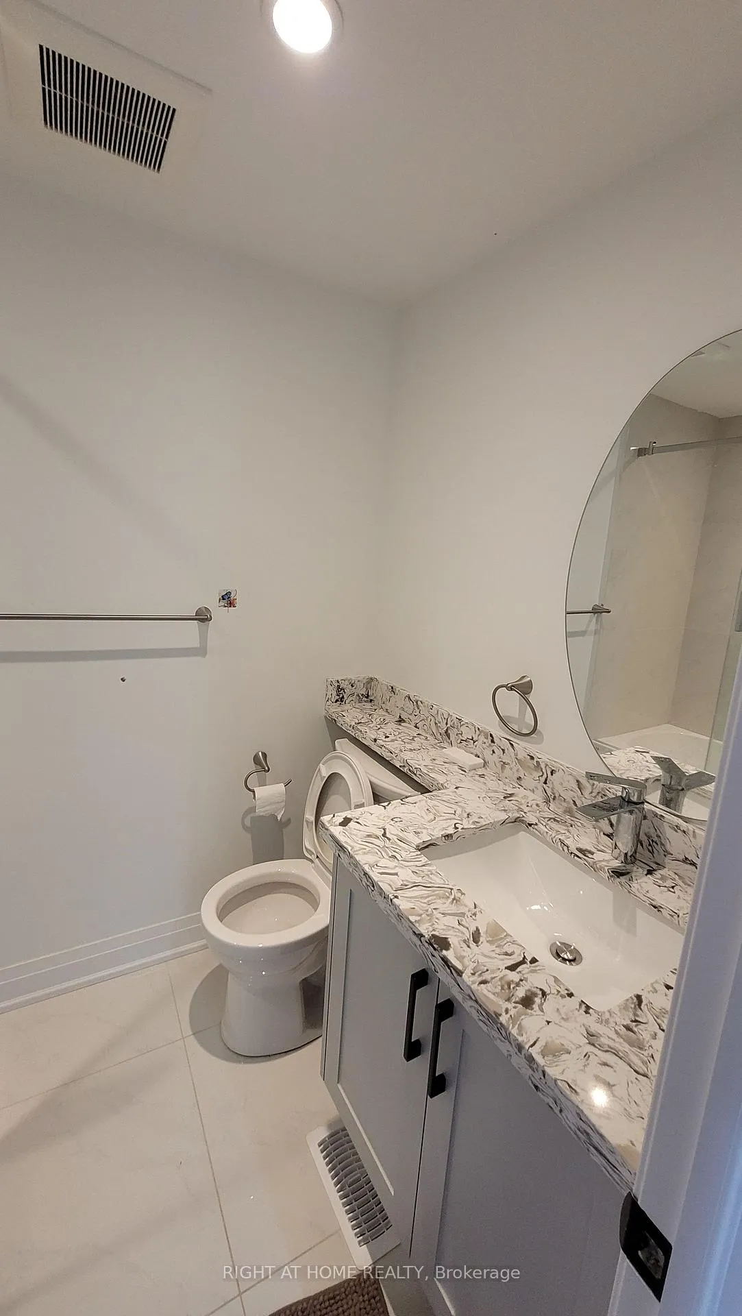Photo 8 of 2 Clydesdale Road, Markham, Milliken Mills West — HOMEH