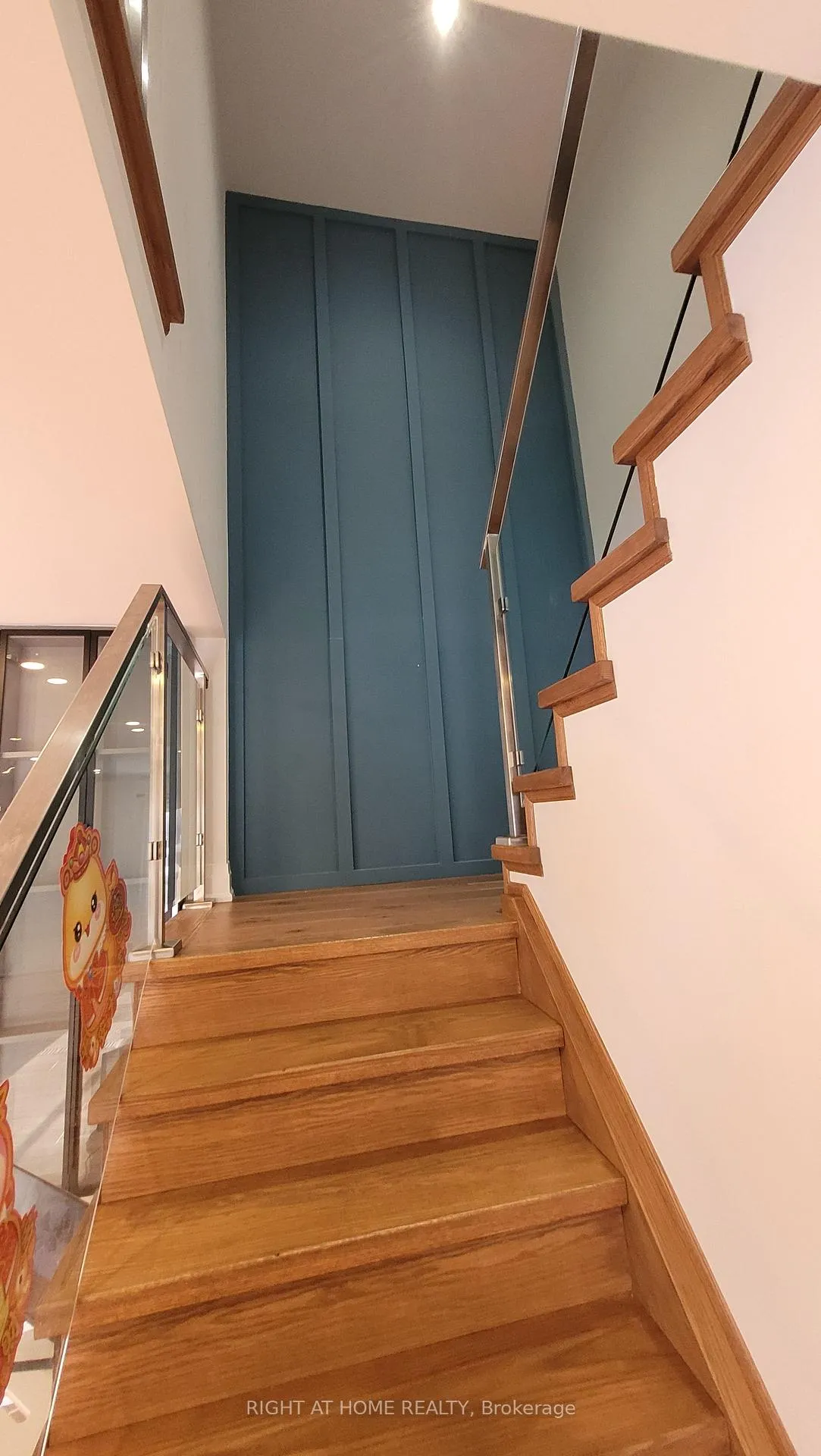 Photo 10 of 2 Clydesdale Road, Markham, Milliken Mills West — HOMEH