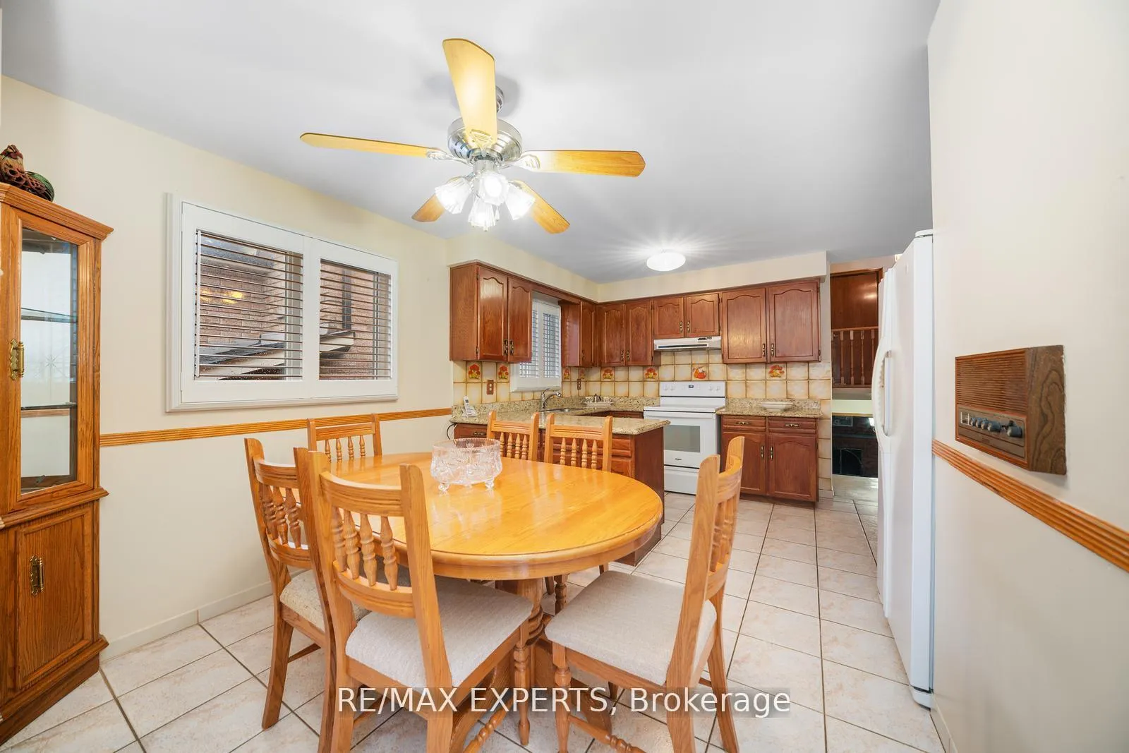 Photo 10 of 9 Richbell Street, Vaughan, Brownridge — HOMEH