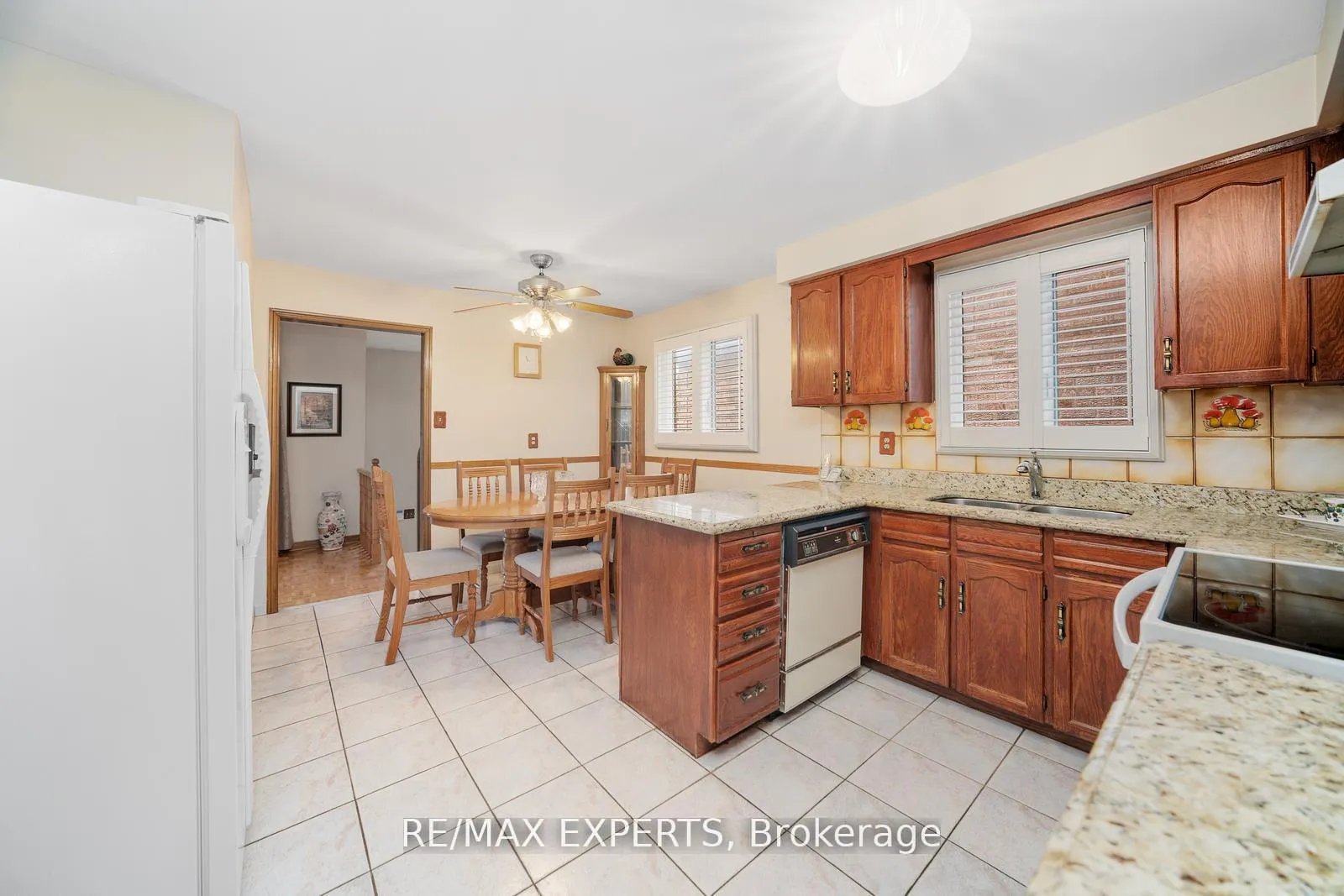 Photo 14 of 9 Richbell Street, Vaughan, Brownridge — HOMEH