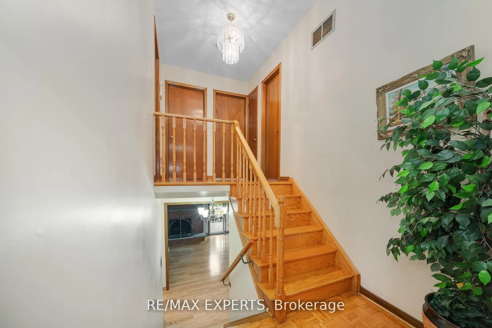 Photo 15 of 9 Richbell Street, Vaughan, Brownridge — HOMEH