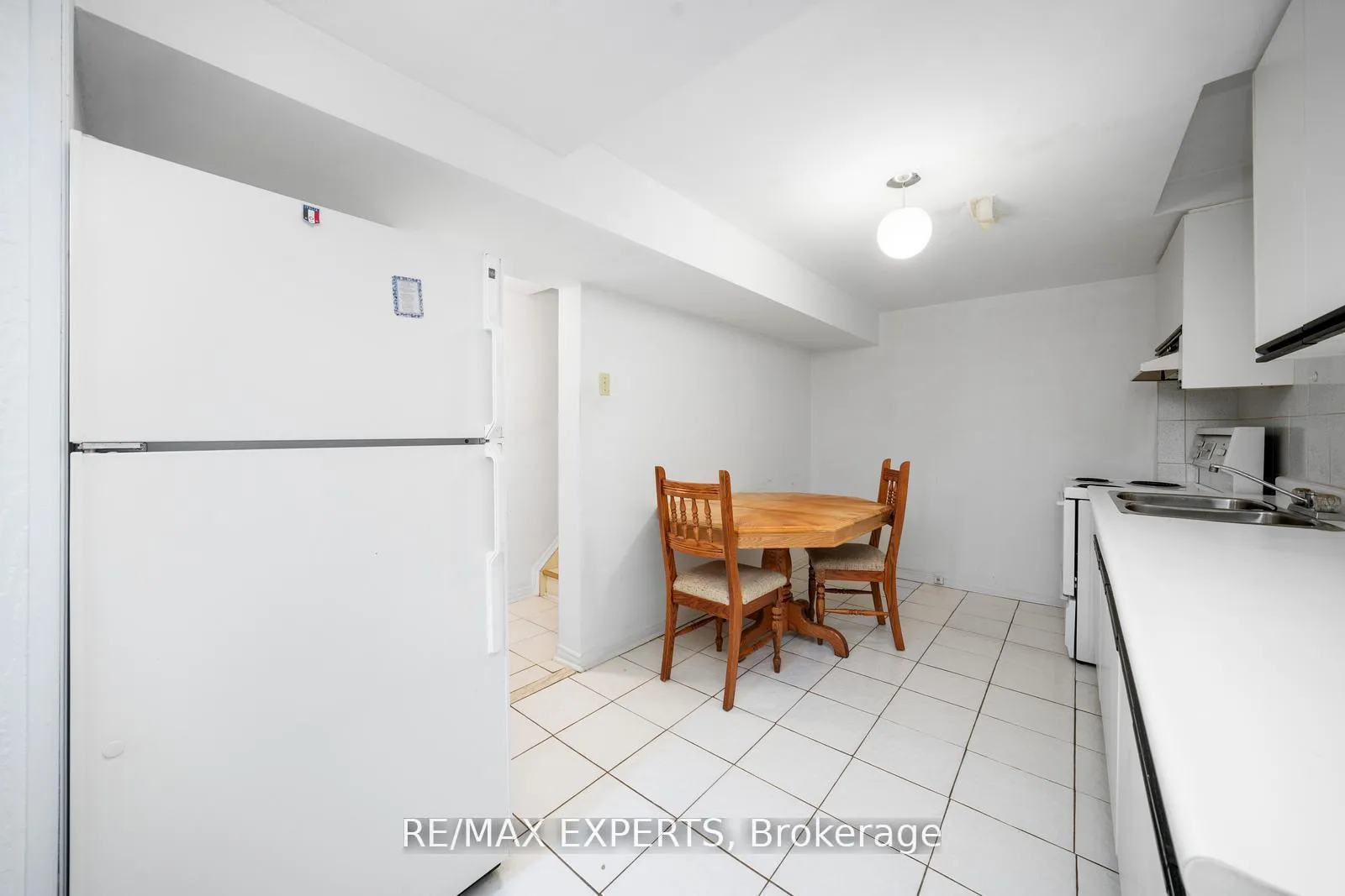 Photo 32 of 9 Richbell Street, Vaughan, Brownridge — HOMEH
