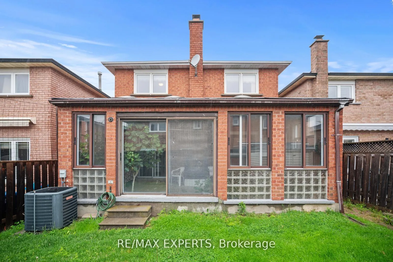 Photo 39 of 9 Richbell Street, Vaughan, Brownridge — HOMEH