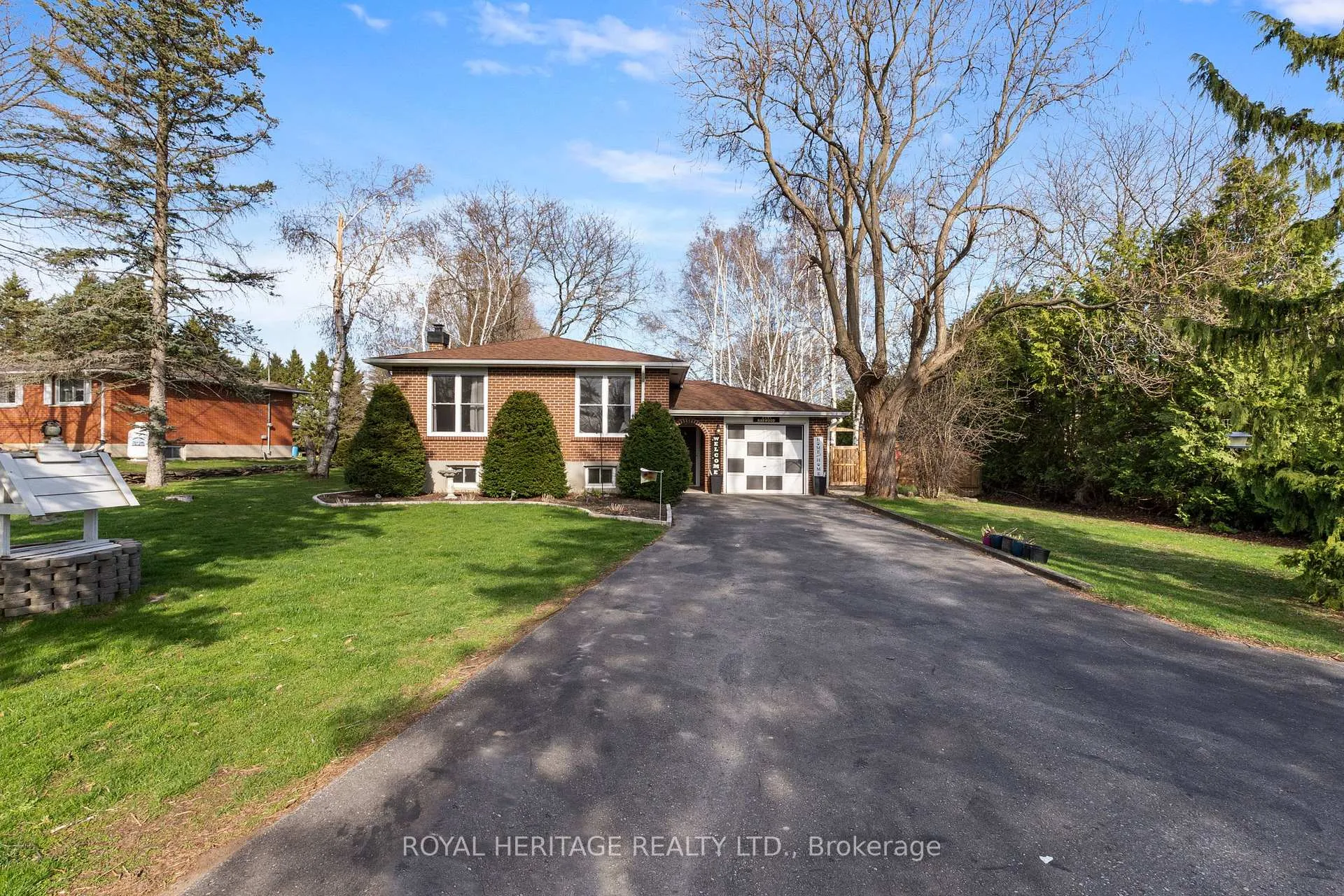 Front of 3281 Harwood Road