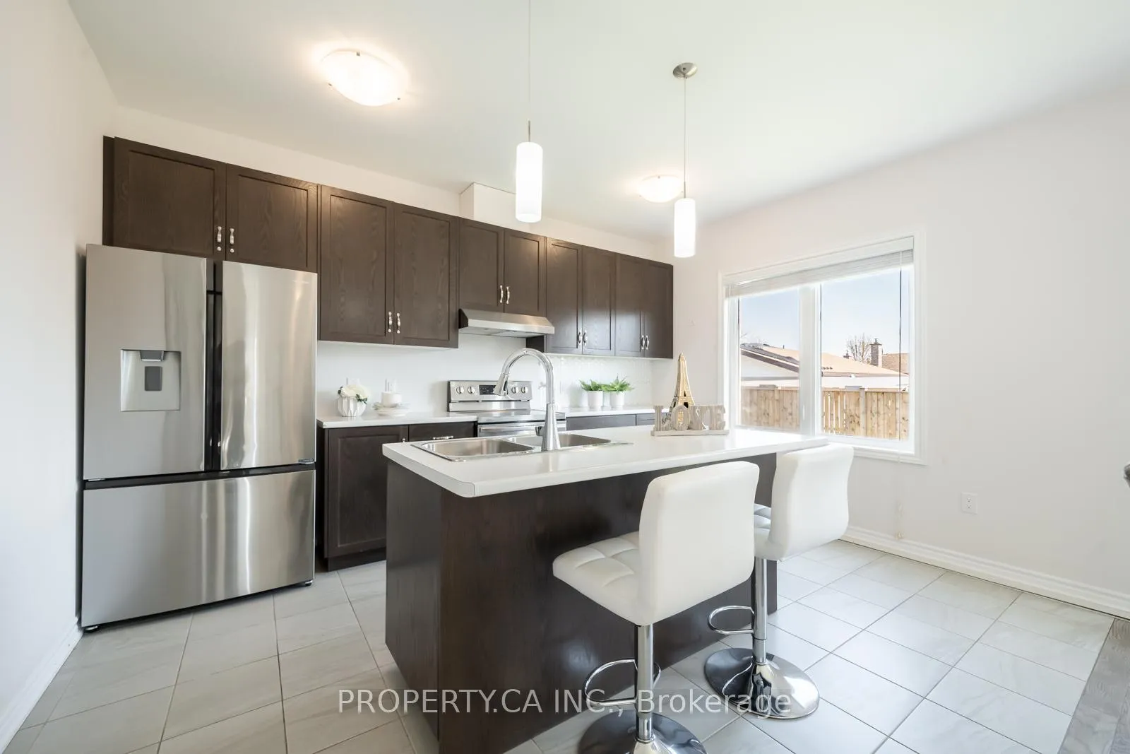 Photo 7 of 102 Bethune Avenue, Welland, Lincoln/Crowland — HOMEH