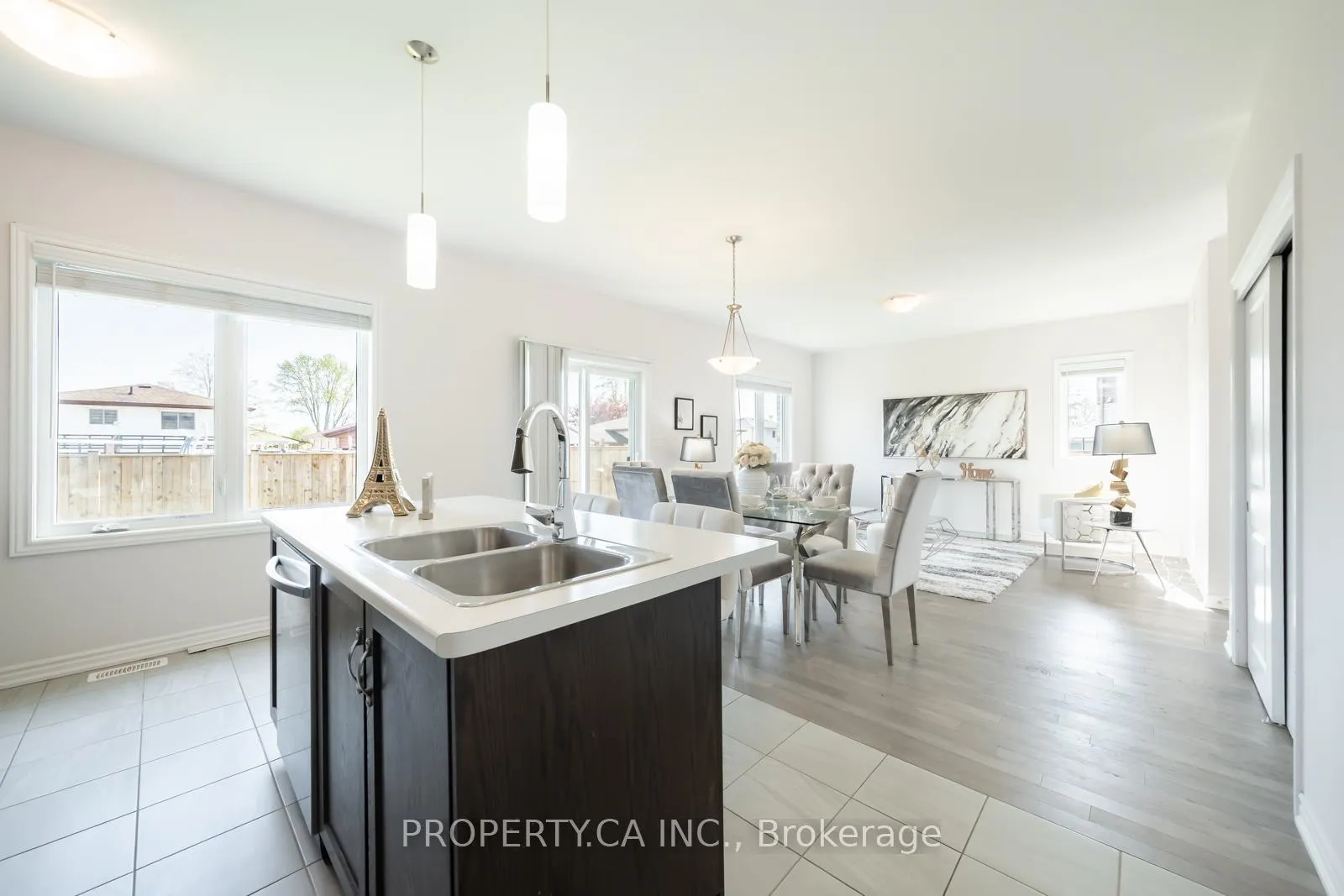 Photo 8 of 102 Bethune Avenue, Welland, Lincoln/Crowland — HOMEH