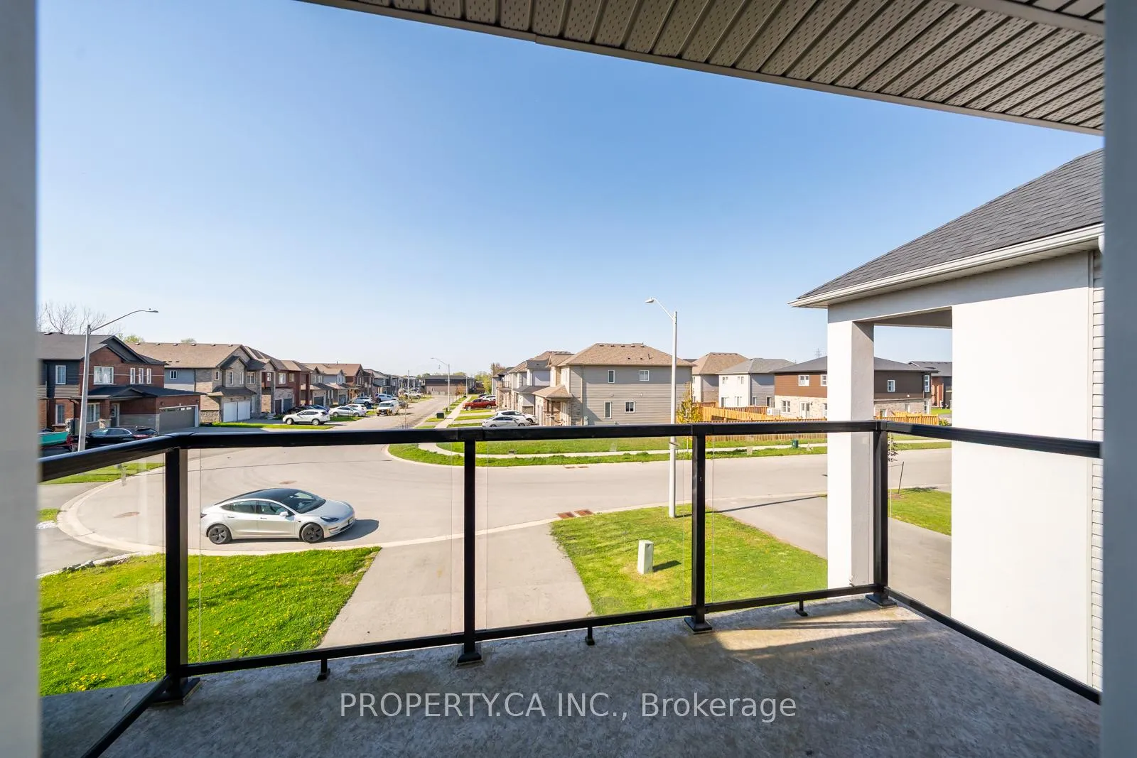 Photo 25 of 102 Bethune Avenue, Welland, Lincoln/Crowland — HOMEH