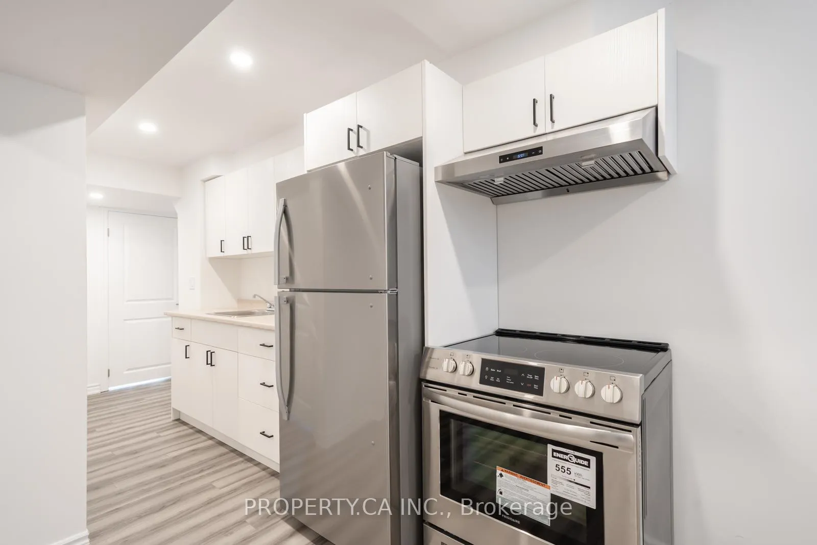 Photo 30 of 102 Bethune Avenue, Welland, Lincoln/Crowland — HOMEH