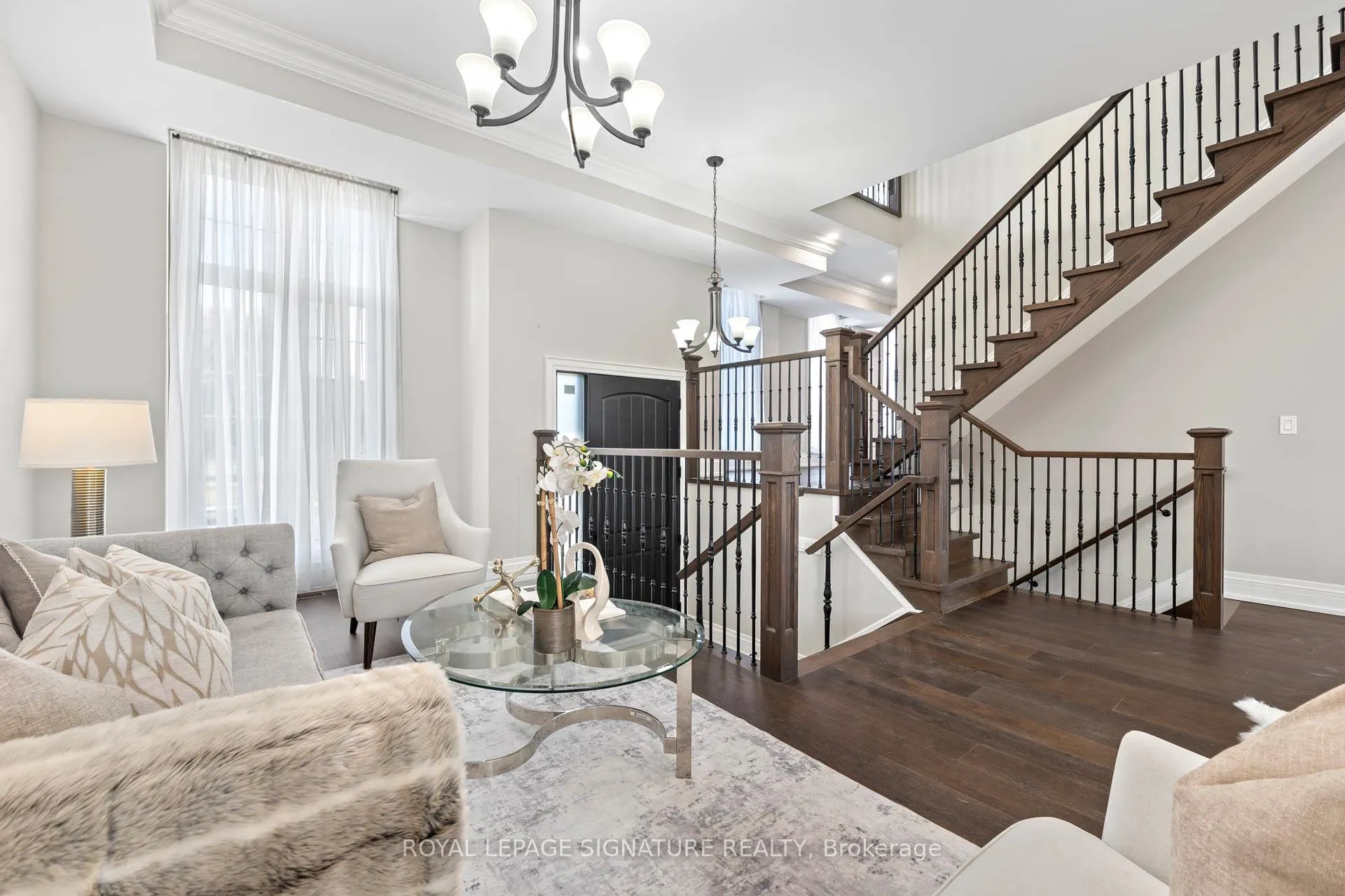 Photo 7 of 1307 Commerce Street, Pickering, Bay Ridges — HOMEH