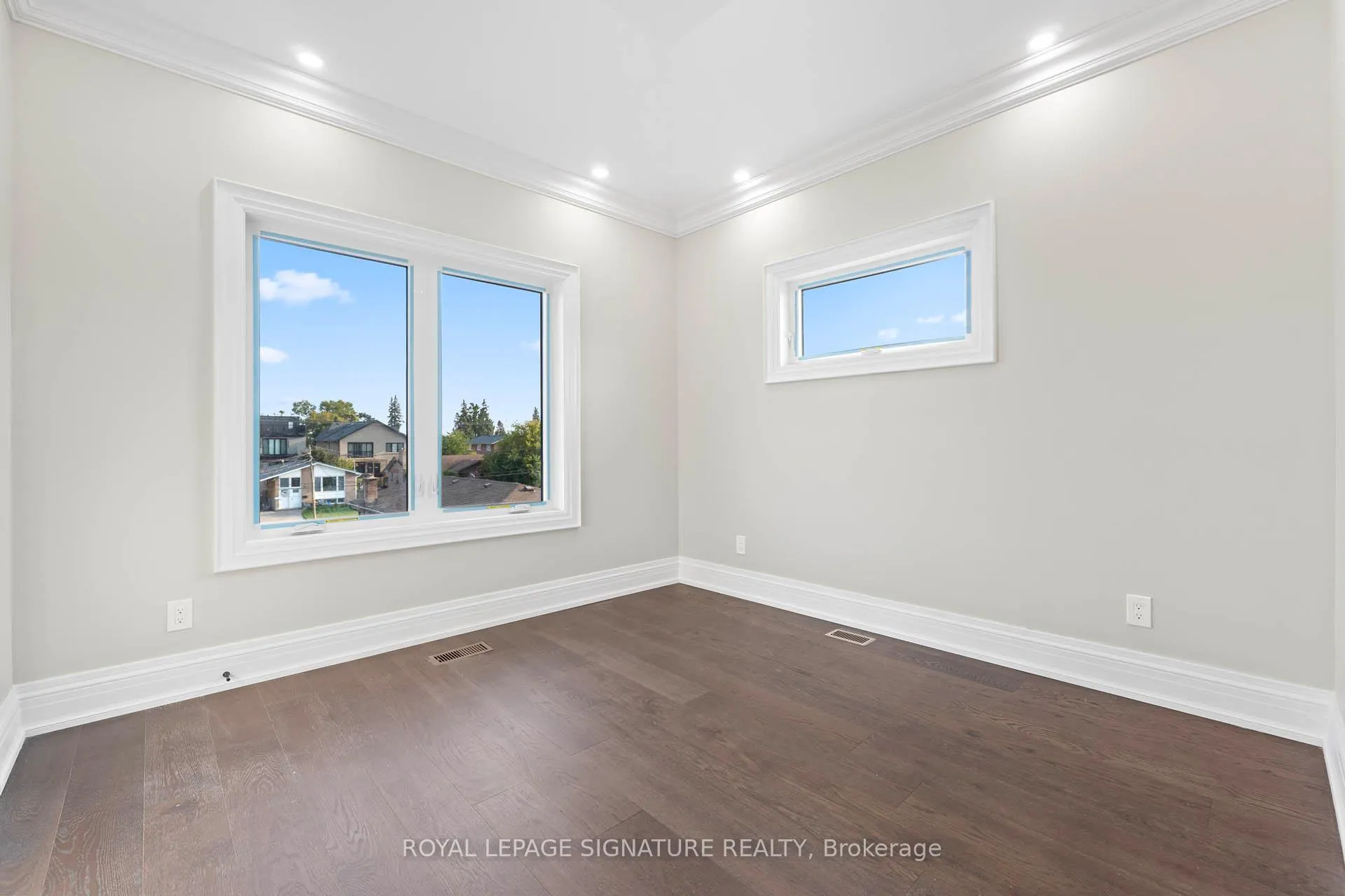 Photo 23 of 1307 Commerce Street, Pickering, Bay Ridges — HOMEH