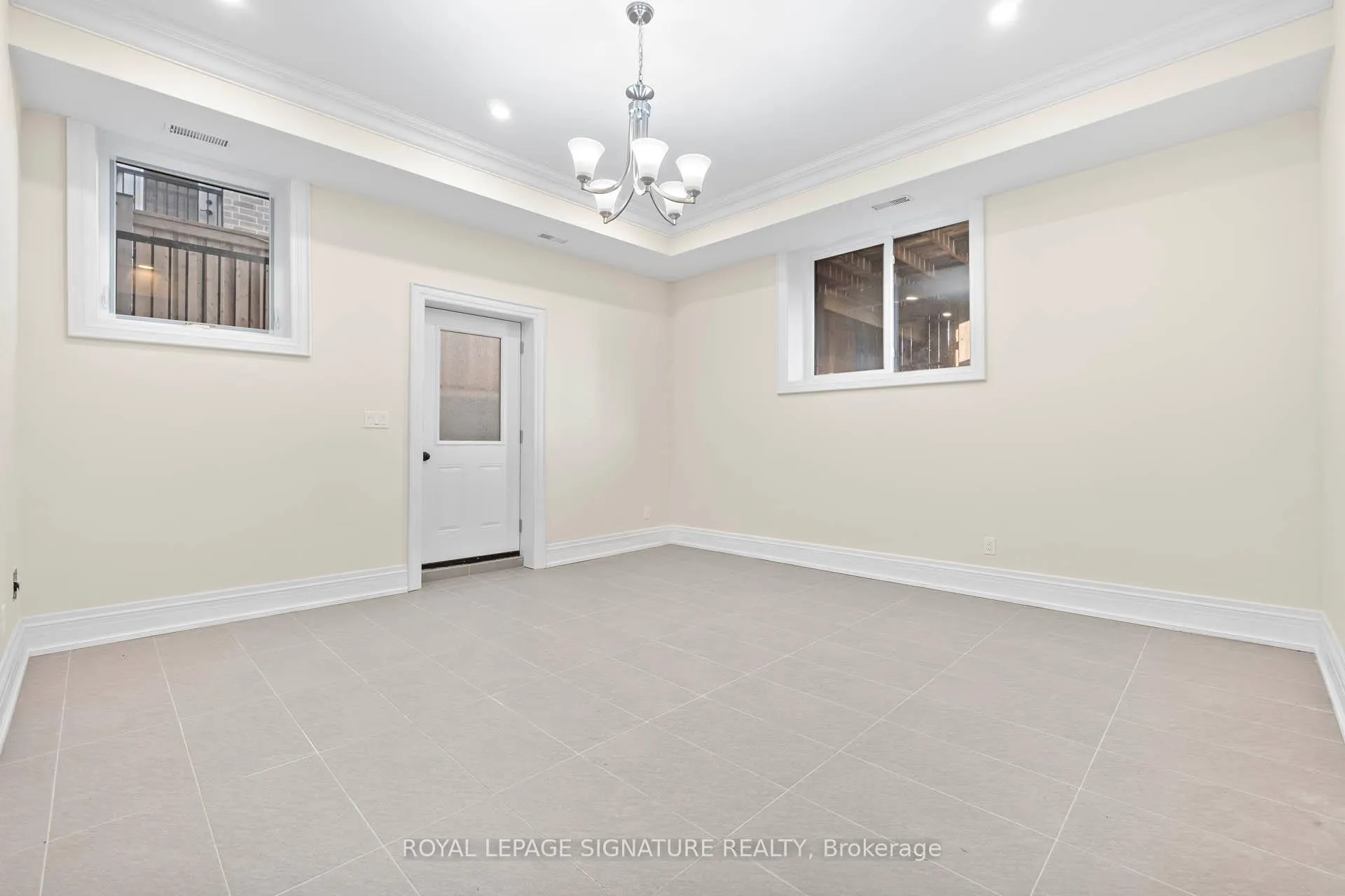 Photo 31 of 1307 Commerce Street, Pickering, Bay Ridges — HOMEH