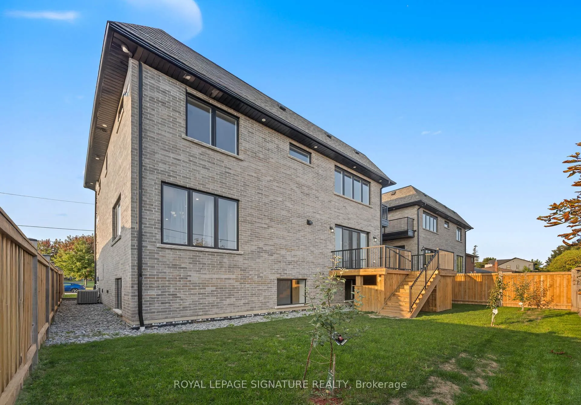 Photo 34 of 1307 Commerce Street, Pickering, Bay Ridges — HOMEH