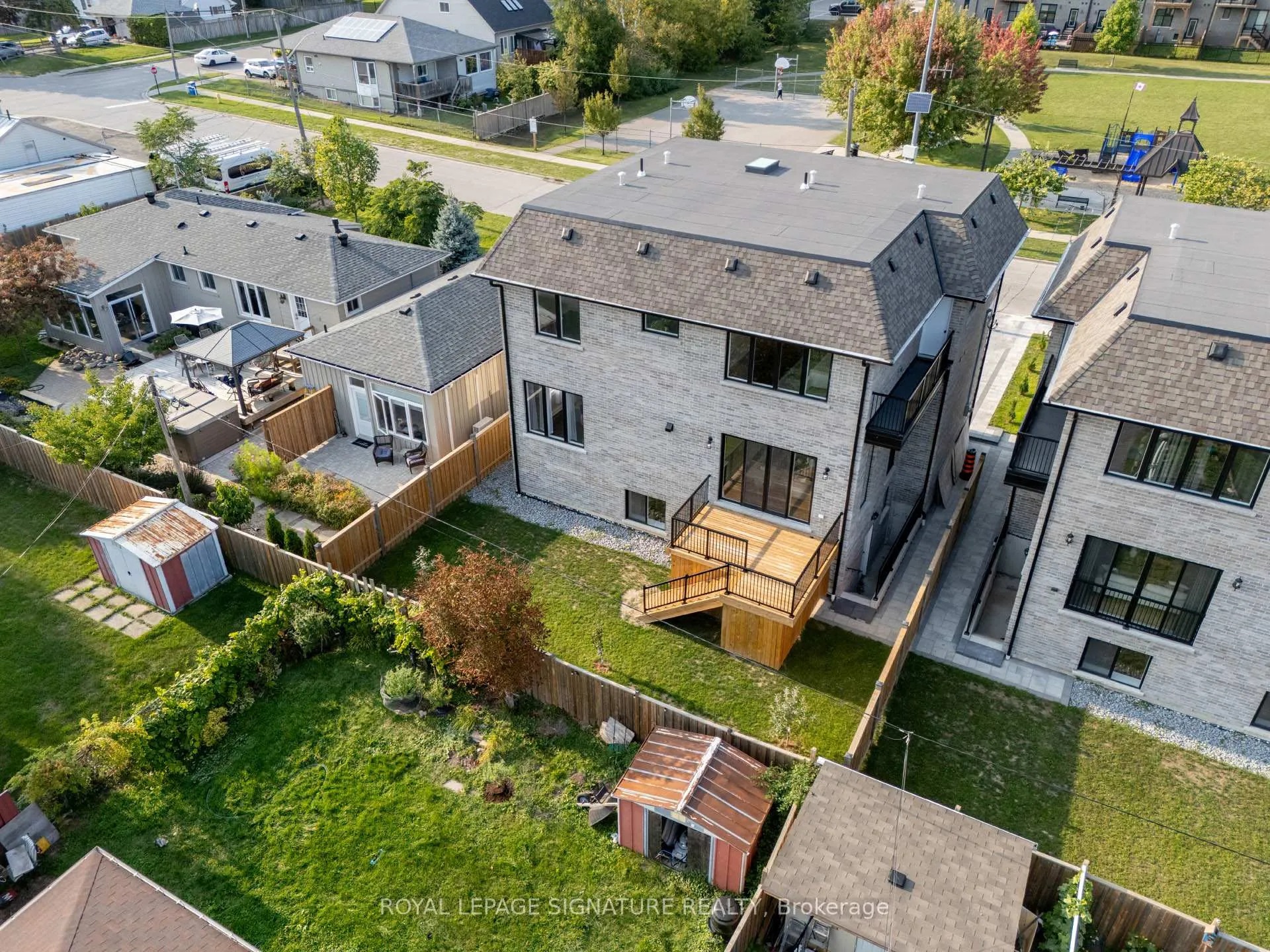 Photo 36 of 1307 Commerce Street, Pickering, Bay Ridges — HOMEH