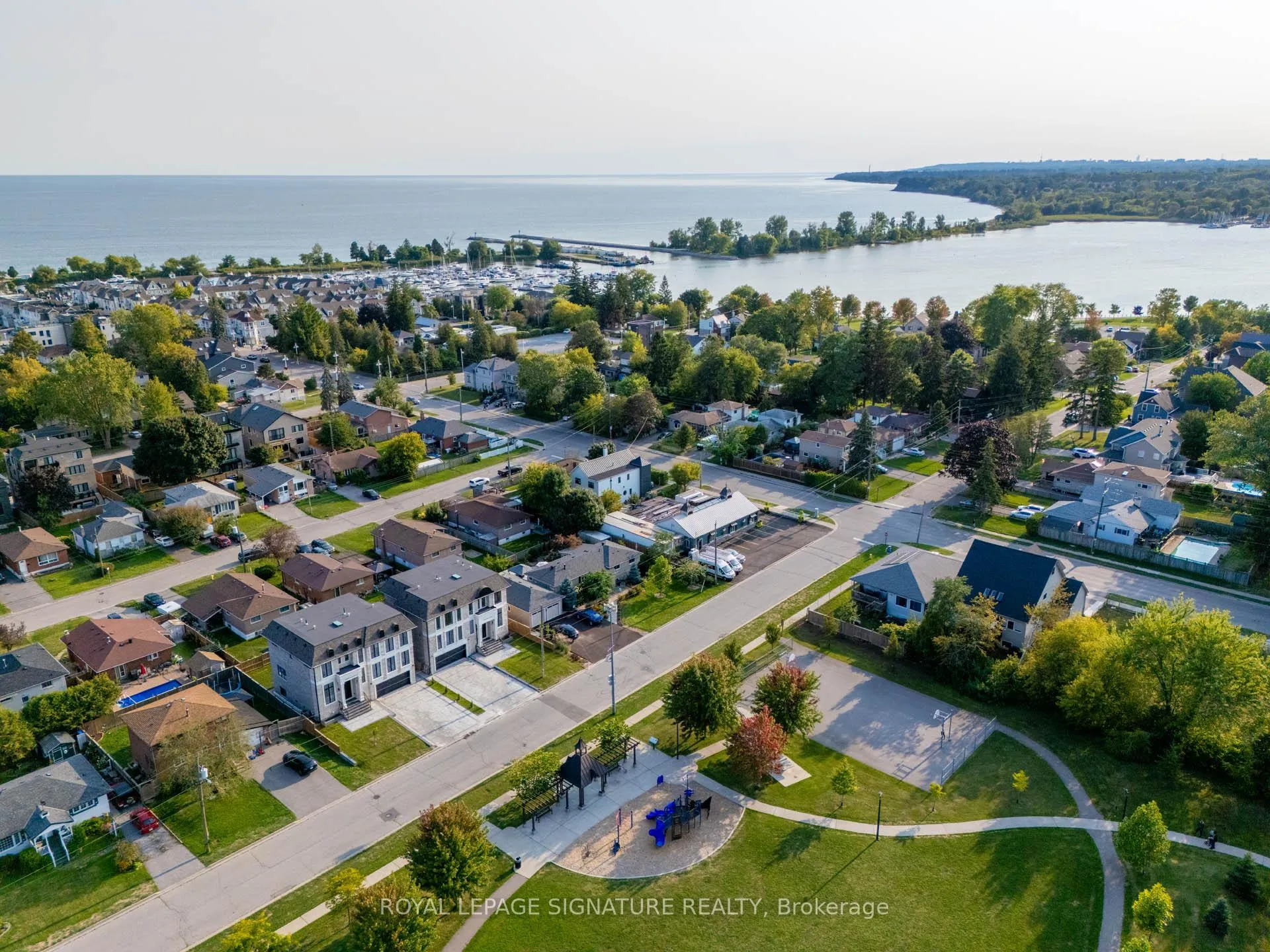 Photo 40 of 1307 Commerce Street, Pickering, Bay Ridges — HOMEH