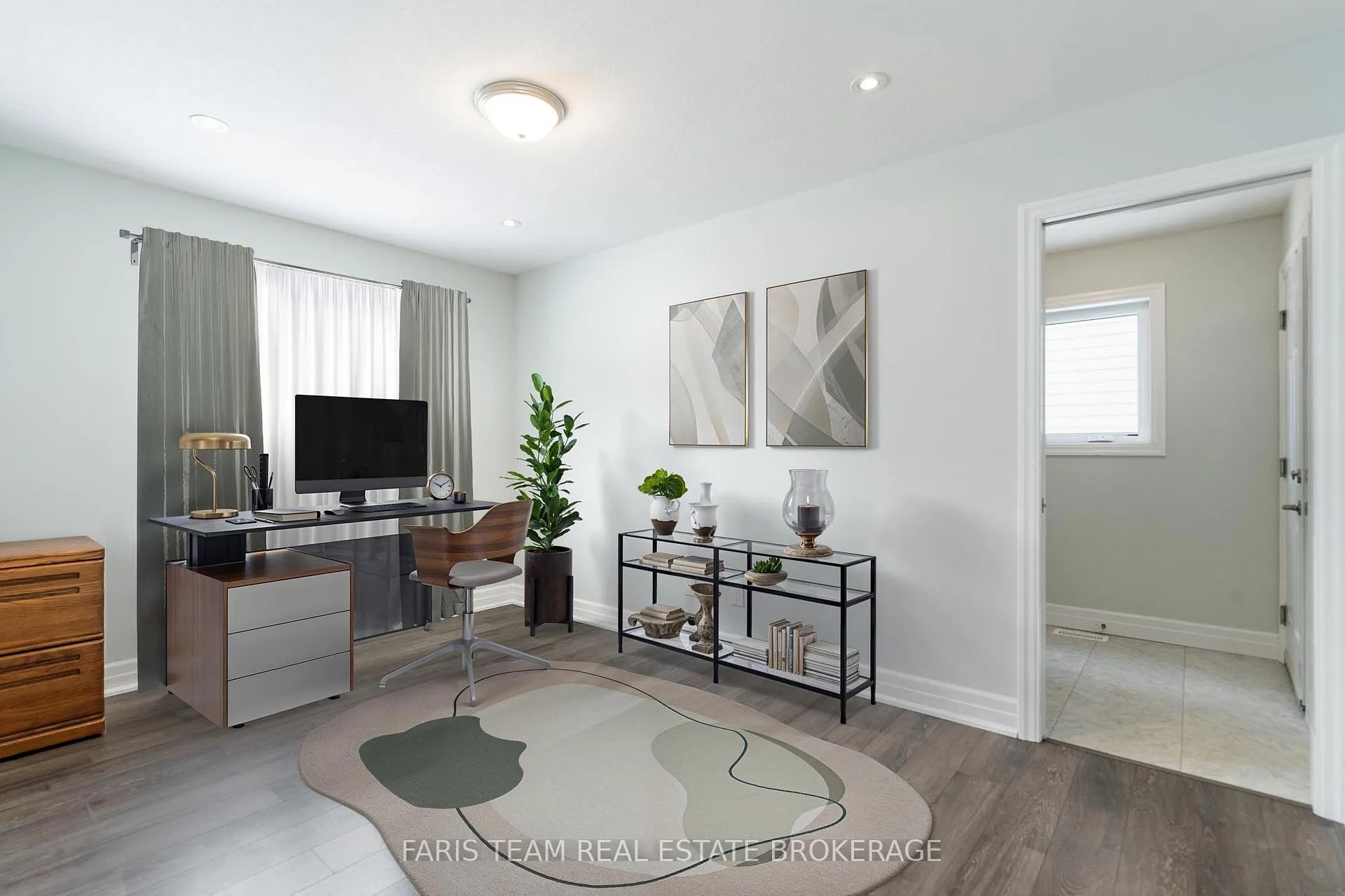 Photo 16 of 18 Grew Crescent, Penetanguishene — HOMEH