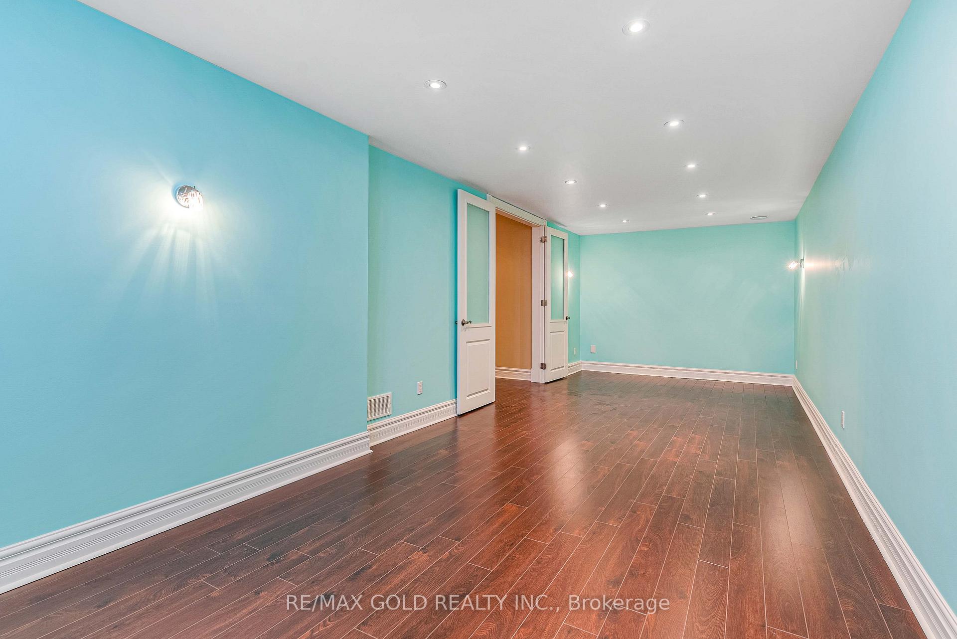 Photo 9 of 17 Highcrest Road, Caledon, Palgrave — HOMEH