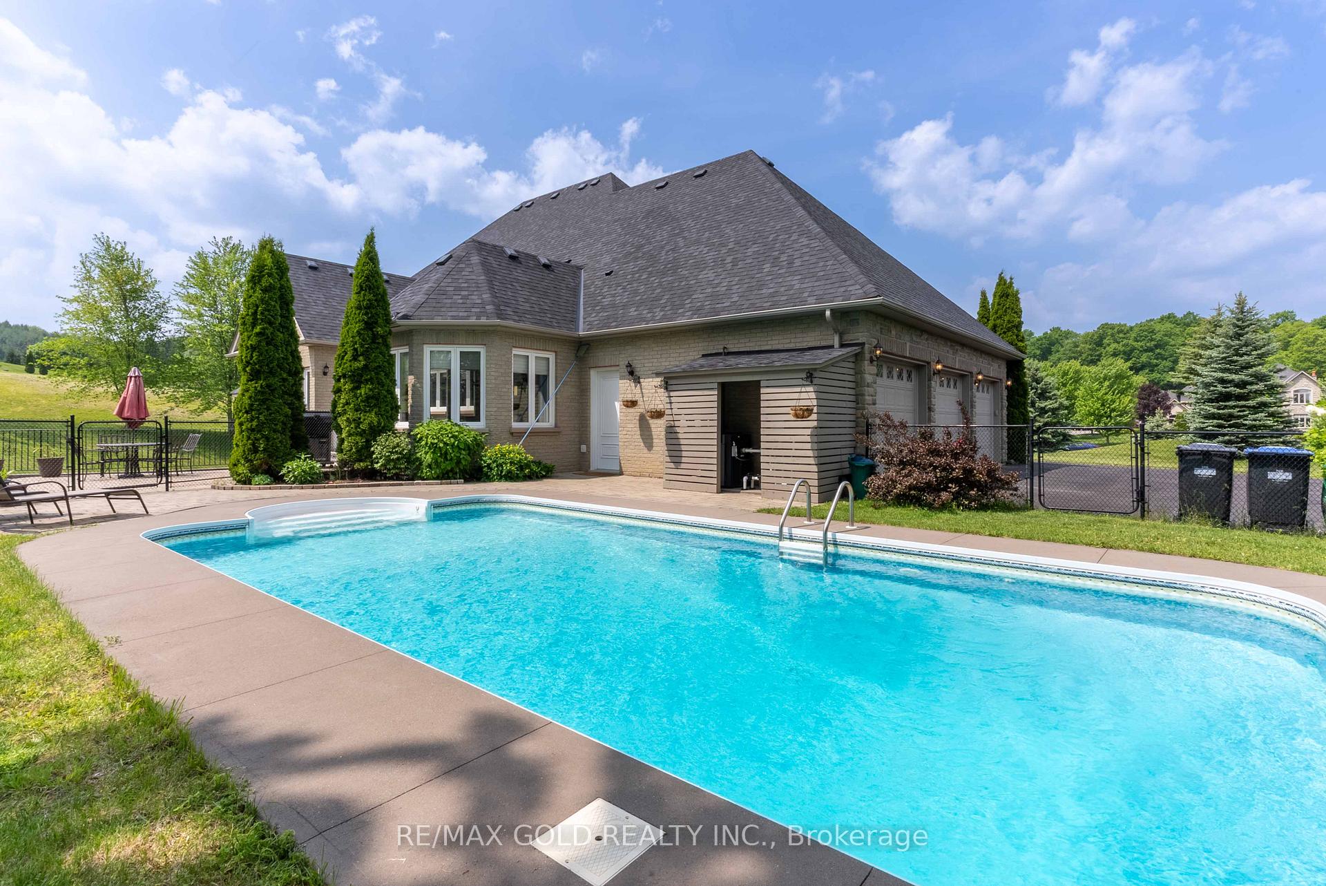 Photo 33 of 17 Highcrest Road, Caledon, Palgrave — HOMEH
