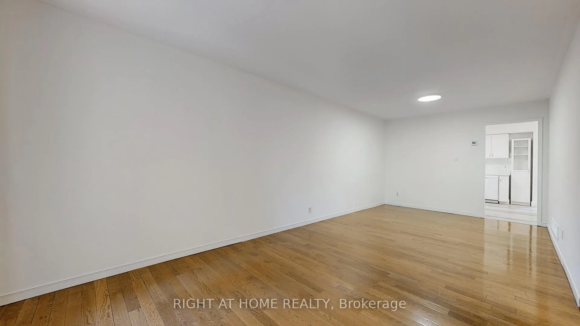 Photo 8 of 1253 Blackburn Drive, Oakville, Glen Abbey — HOMEH