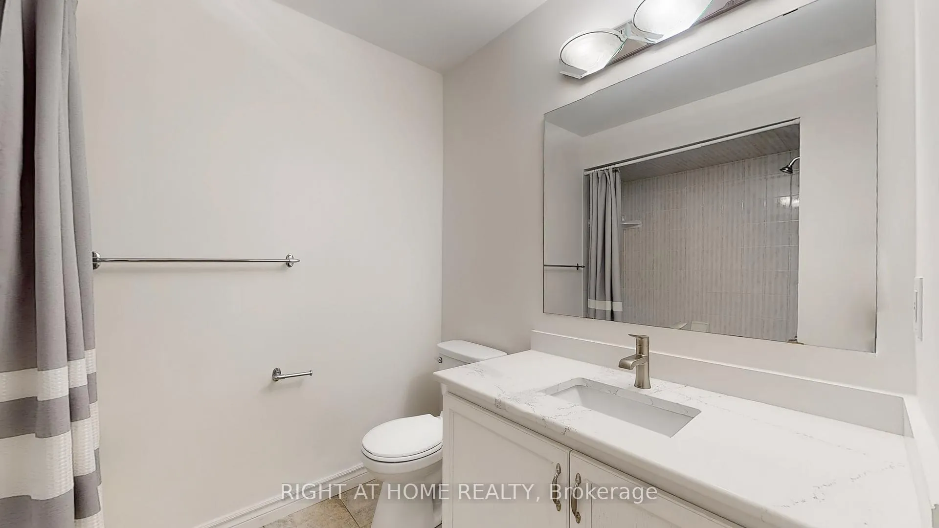 Photo 28 of 1253 Blackburn Drive, Oakville, Glen Abbey — HOMEH