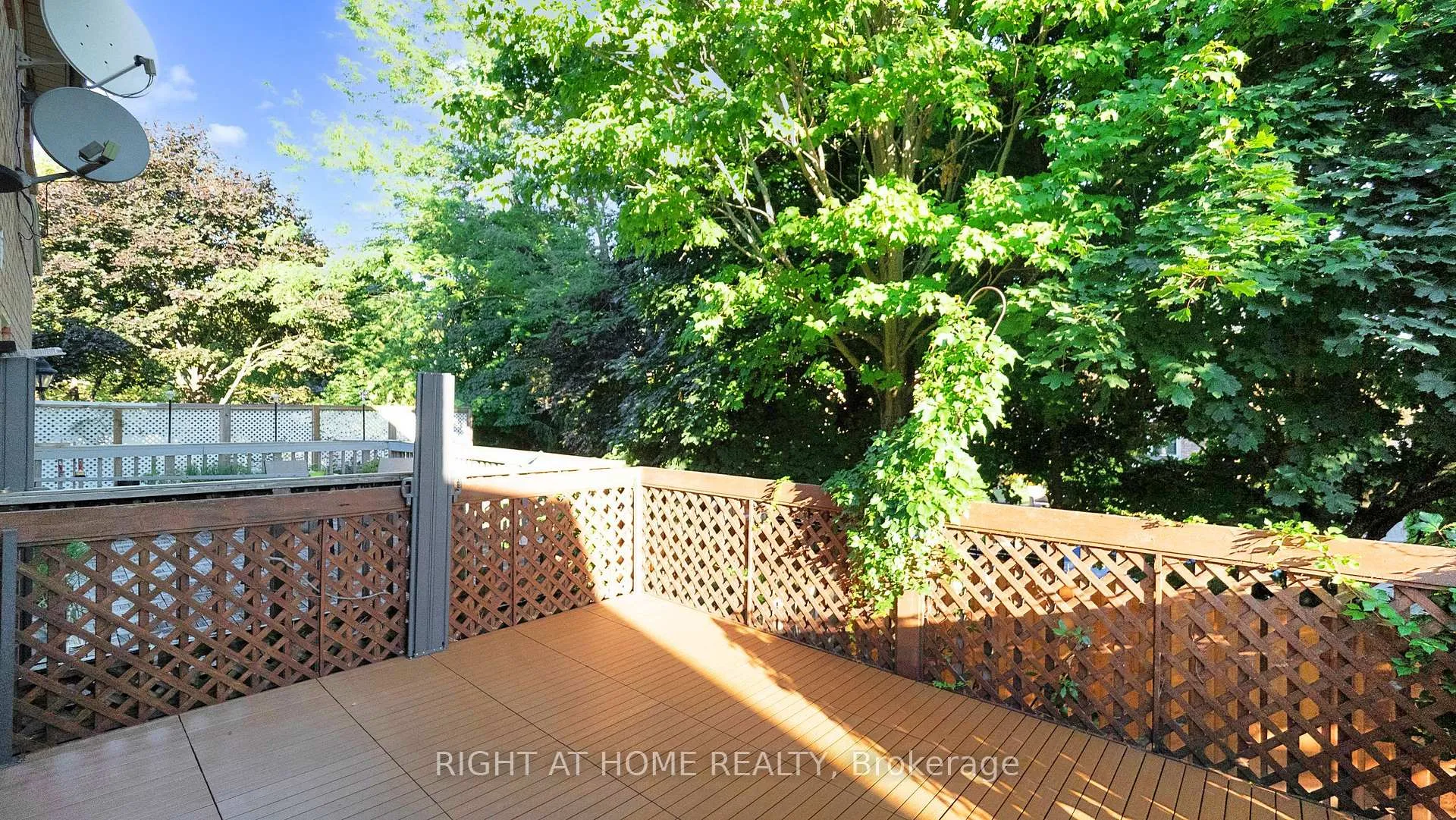 Photo 37 of 1253 Blackburn Drive, Oakville, Glen Abbey — HOMEH