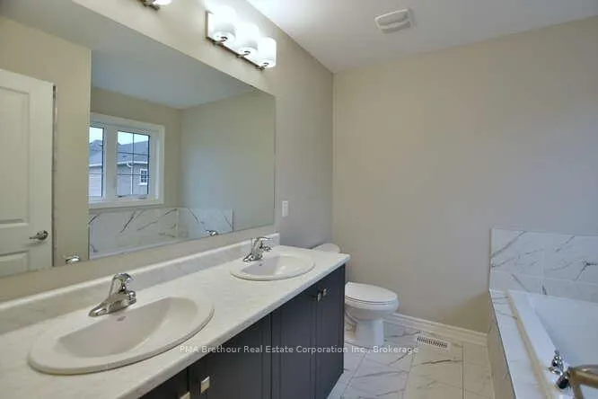 Photo 15 of 210 Clipper Drive, Clearview, Stayner — HOMEH