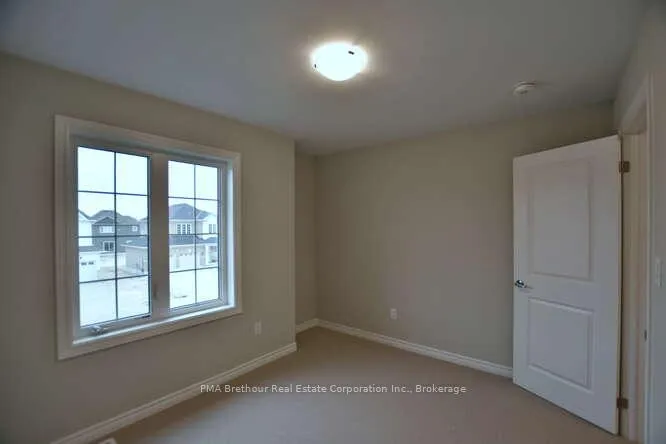 Photo 26 of 210 Clipper Drive, Clearview, Stayner — HOMEH