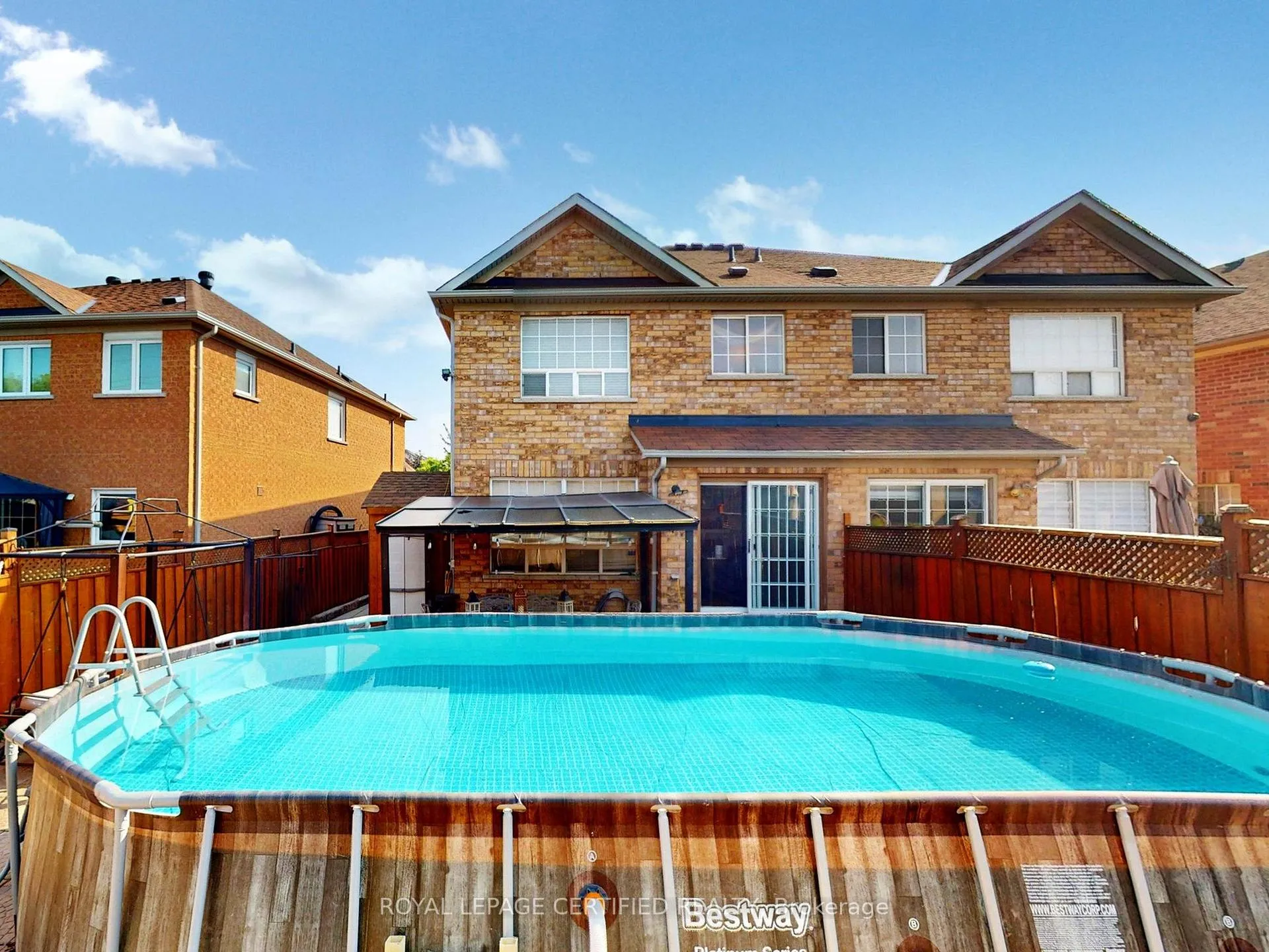 Photo 42 of 38 Lawren Harris Crescent, Caledon, Bolton West — HOMEH