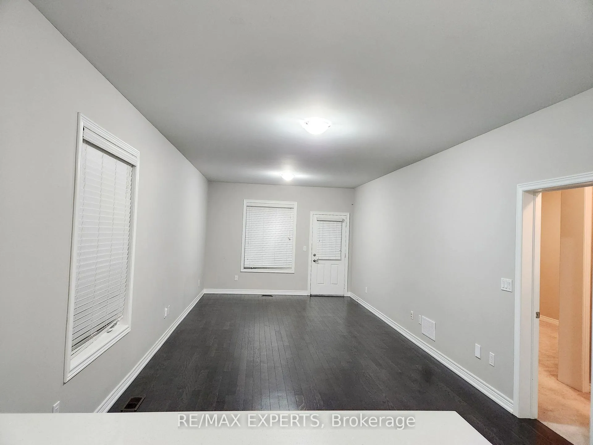 Photo 9 of 91 Kingsmere Crescent, New Tecumseth, Alliston — HOMEH