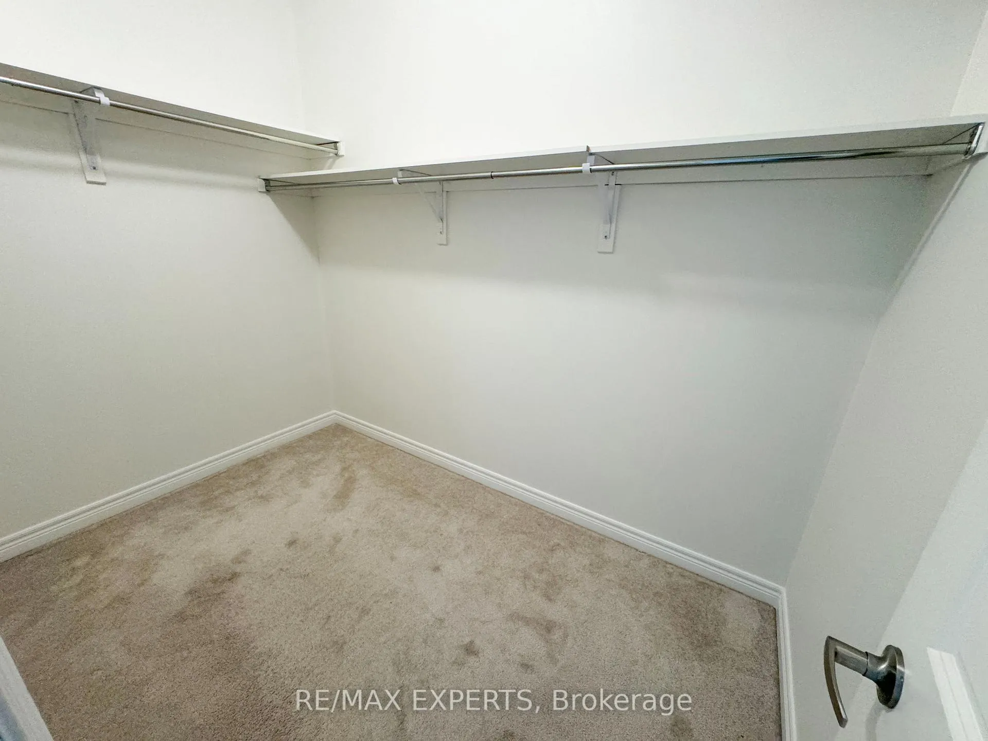Photo 15 of 91 Kingsmere Crescent, New Tecumseth, Alliston — HOMEH