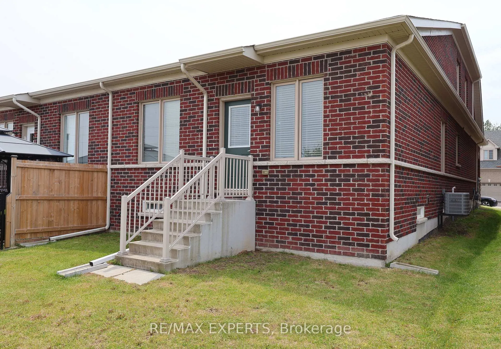 Photo 25 of 91 Kingsmere Crescent, New Tecumseth, Alliston — HOMEH