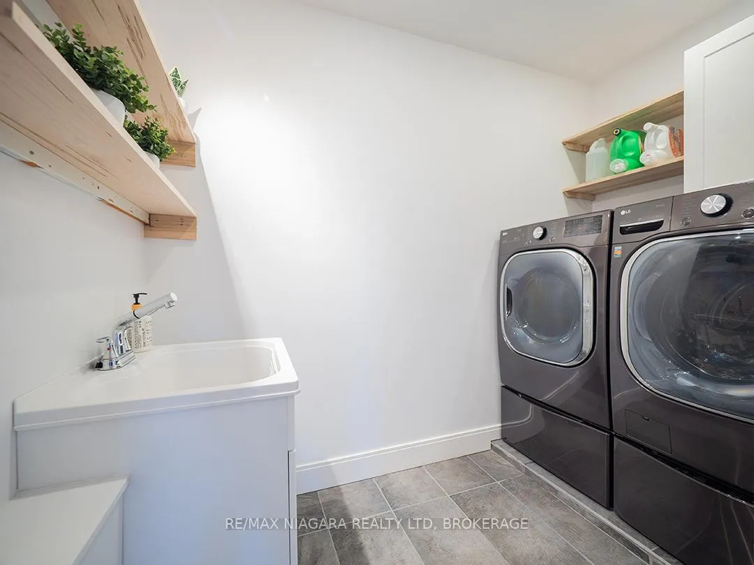Photo 32 of 1561 North Shore Drive E, Haldimand — HOMEH
