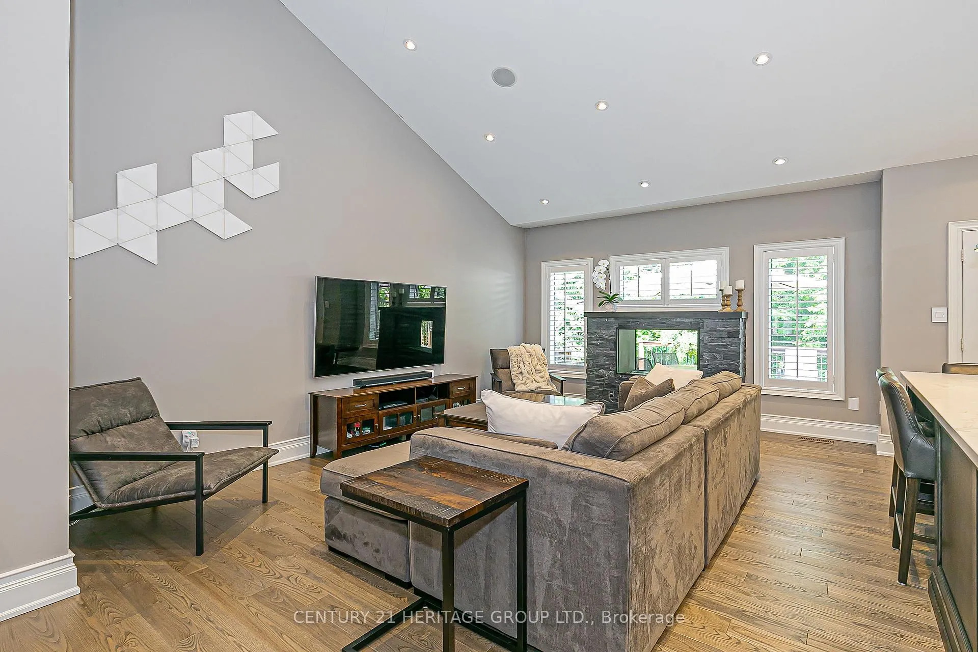 Photo 8 of 35 Watts Meadow, Aurora, Aurora Highlands — HOMEH