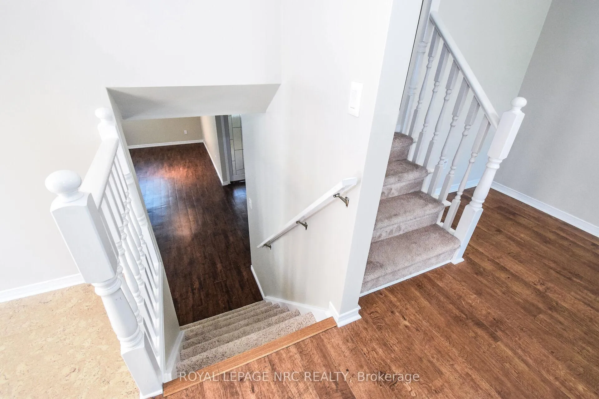 Photo 26 of 4974 Windgate Drive E, Niagara Falls, Ascot — HOMEH