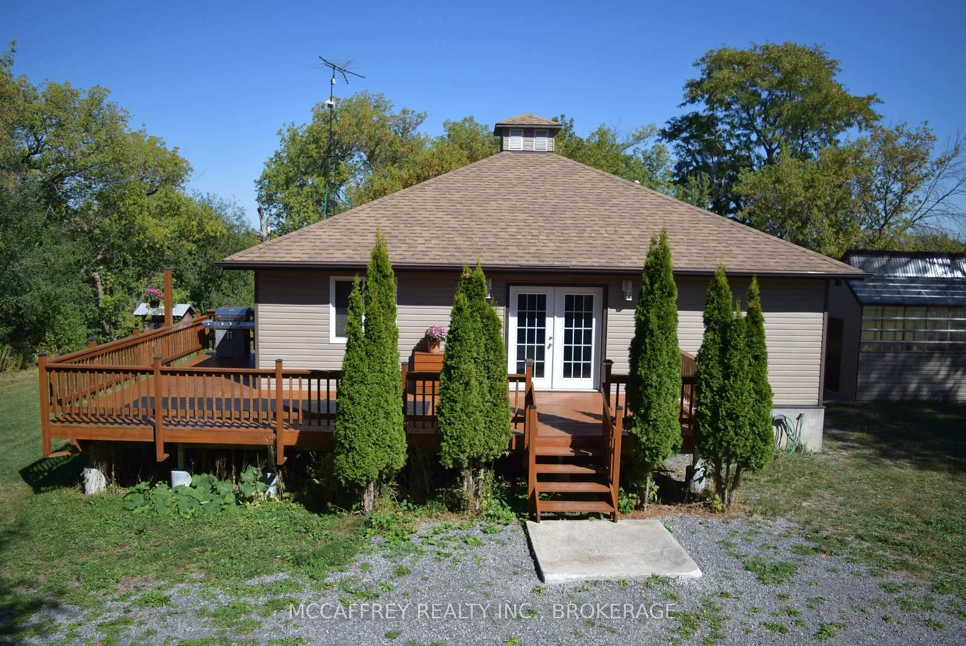 Front of 265 Belleville Road