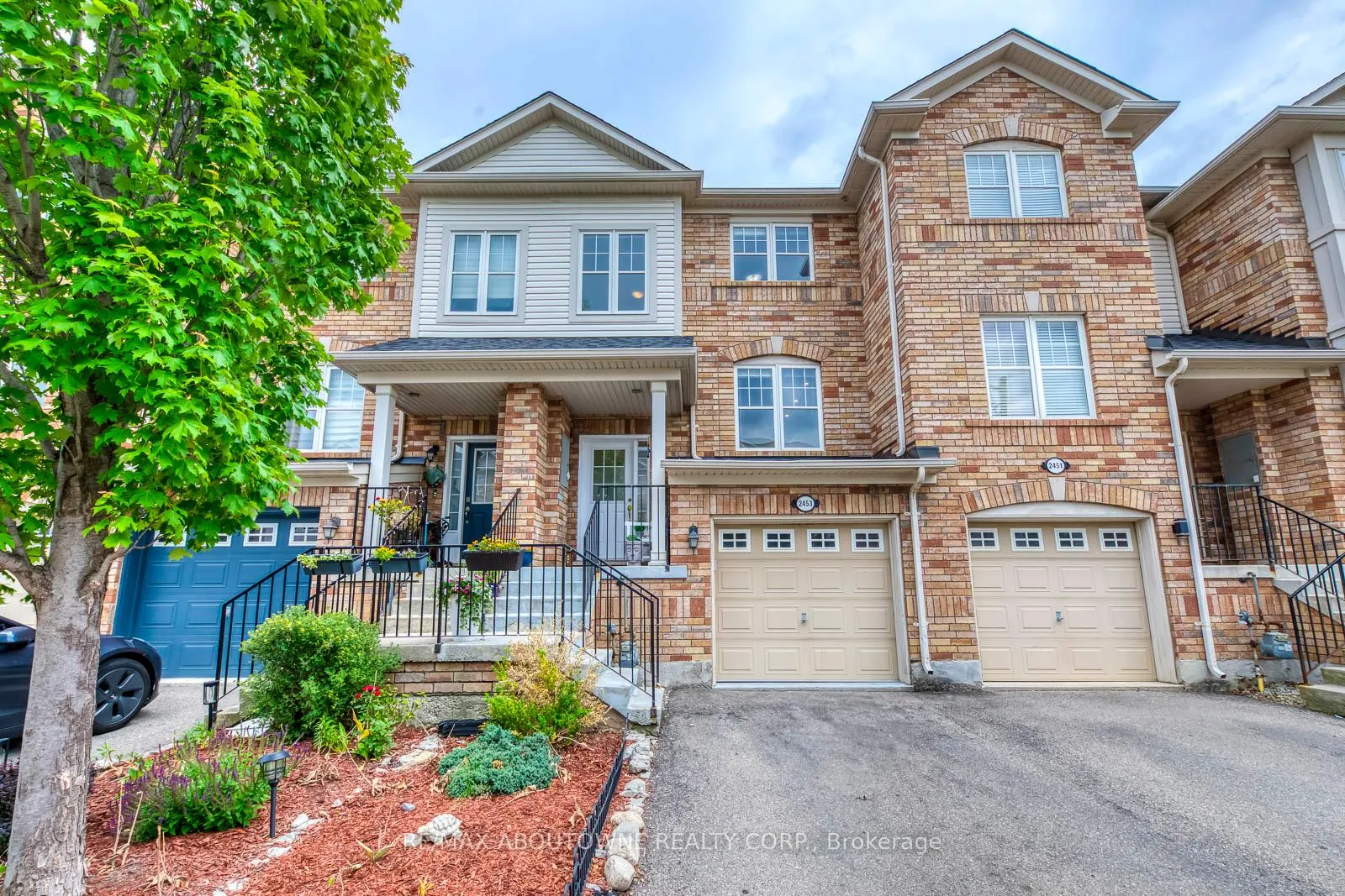 Photo 2 of 2453 Coho Way, Oakville, West Oak Trails — HOMEH