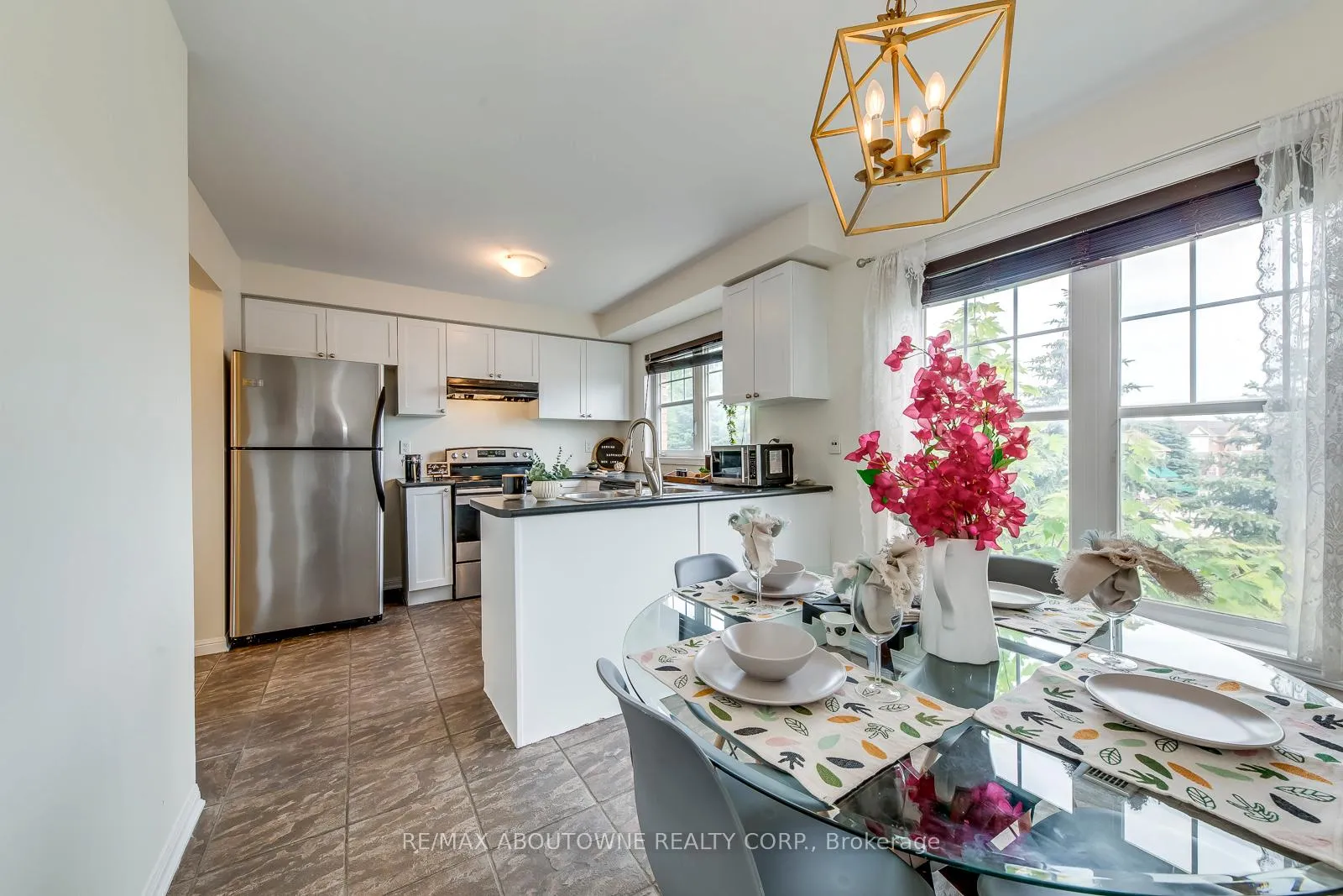Photo 20 of 2453 Coho Way, Oakville, West Oak Trails — HOMEH