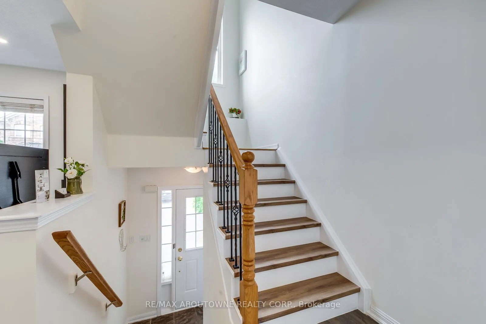 Photo 22 of 2453 Coho Way, Oakville, West Oak Trails — HOMEH