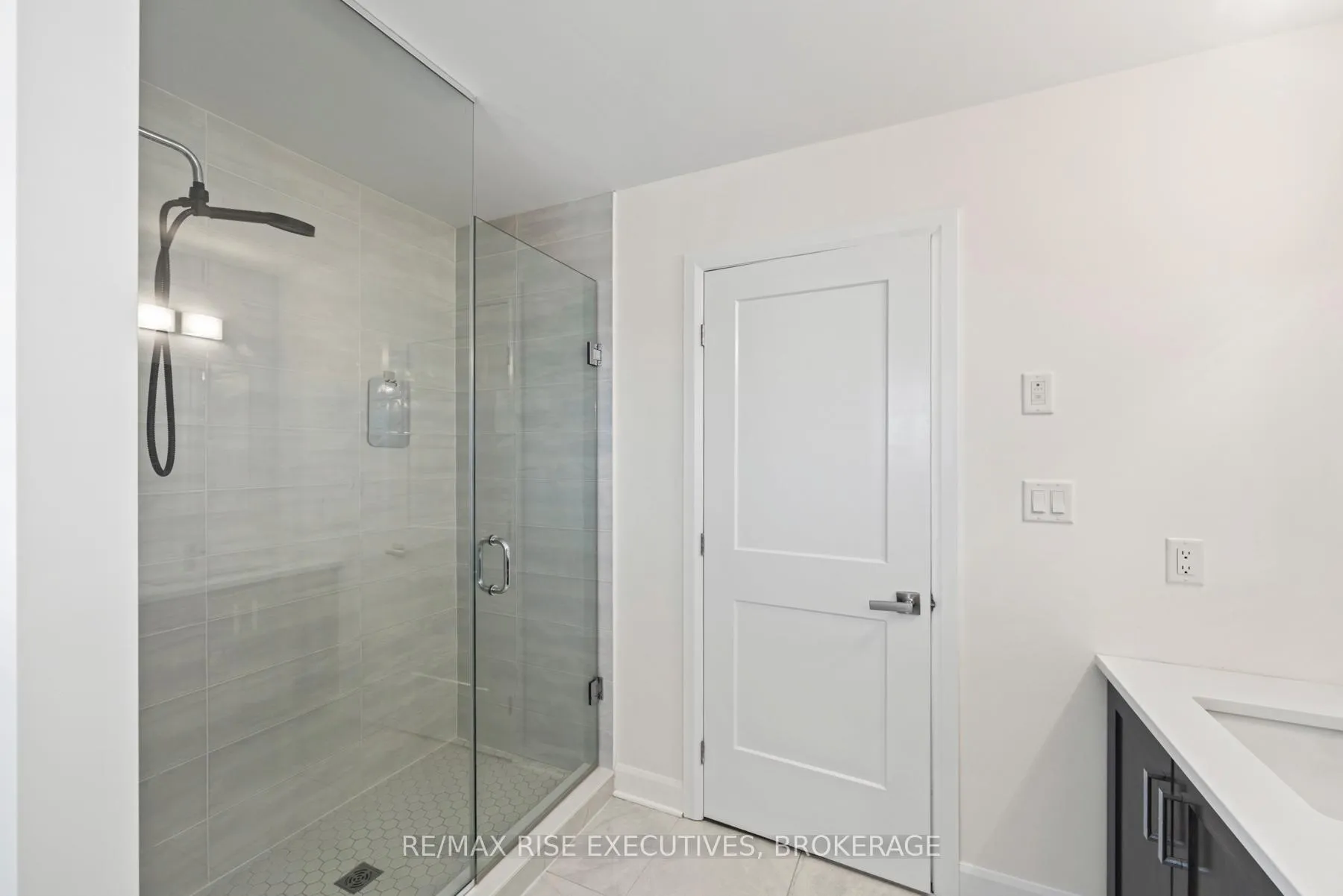 Photo 31 of 1514 Shira Drive, Kingston, City Northwest — HOMEH