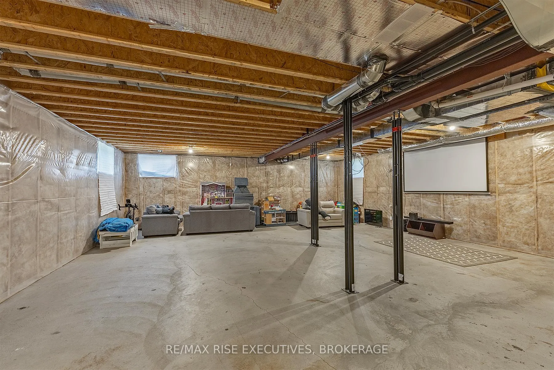 Photo 41 of 1514 Shira Drive, Kingston, City Northwest — HOMEH