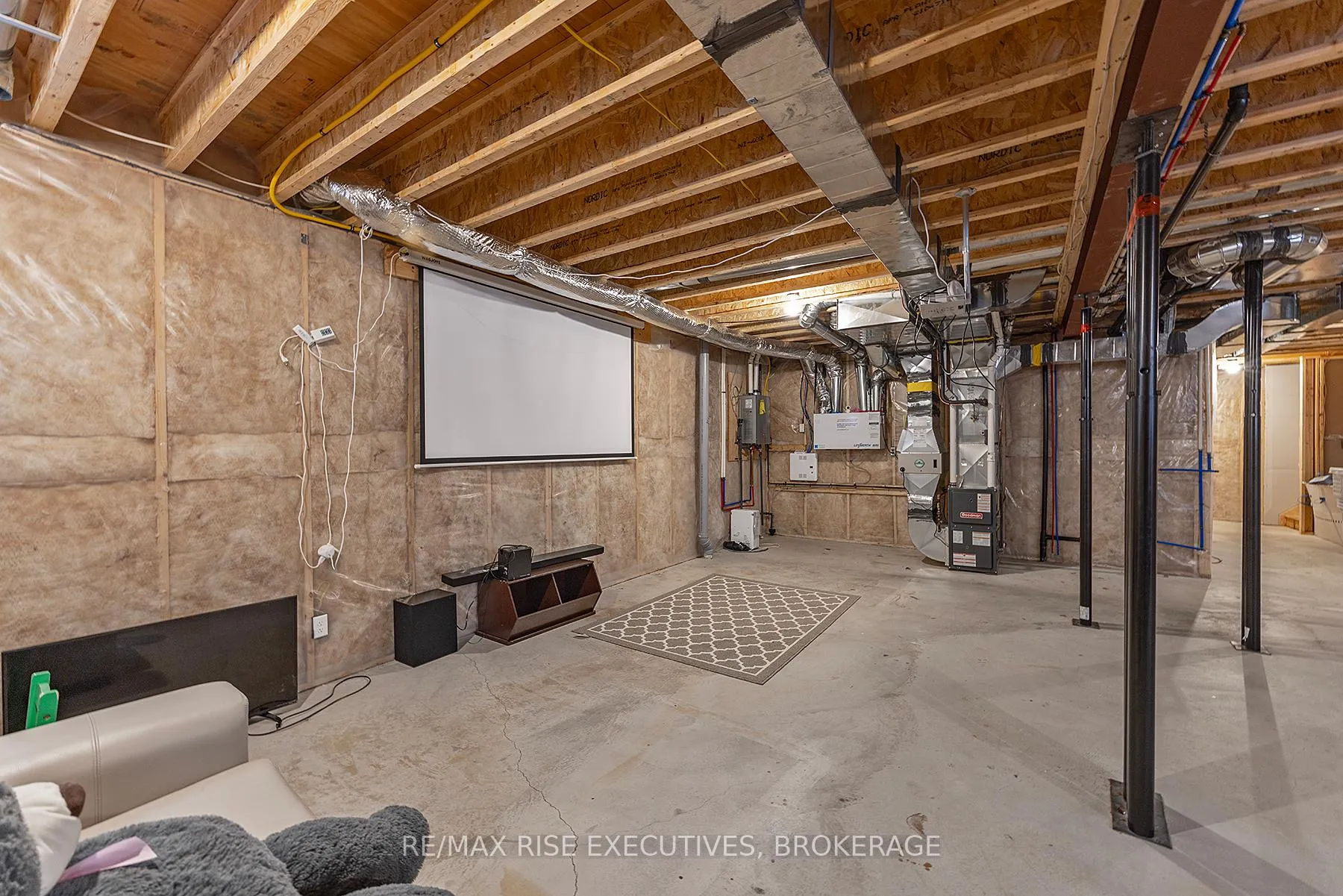 Photo 43 of 1514 Shira Drive, Kingston, City Northwest — HOMEH