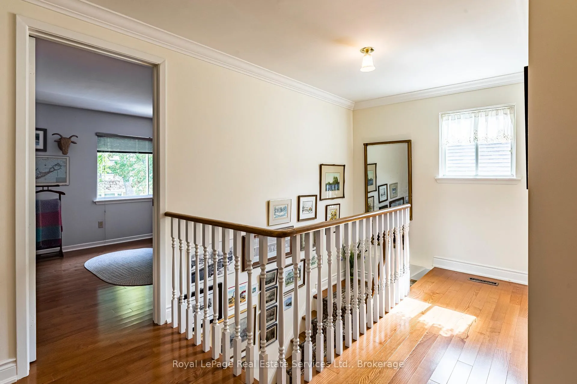 Photo 21 of 445 Dorland Road, Oakville, Ford — HOMEH