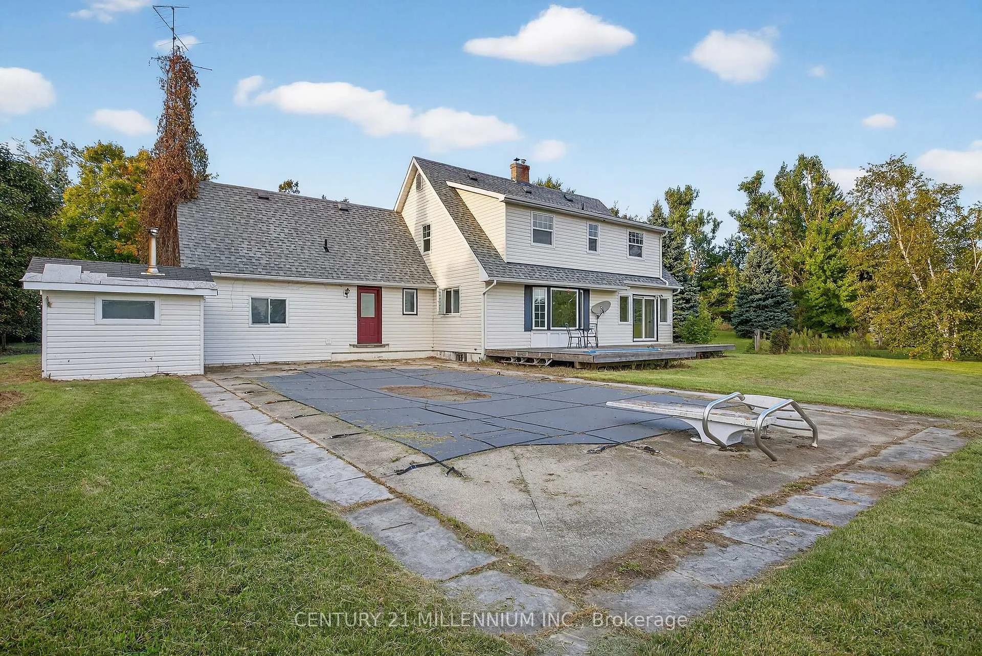 Photo 5 of 487502 30 Sideroad, Mono, Rural Mono — HOMEH
