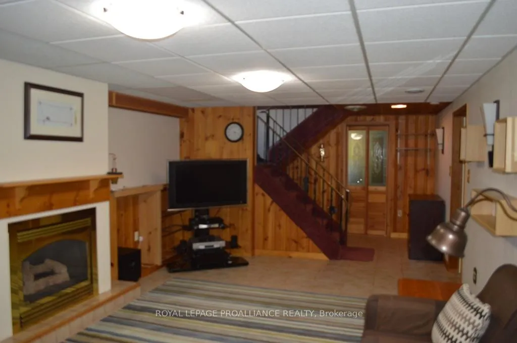 Photo 18 of 118 Nicholas Street, Quinte West, Trenton Ward — HOMEH