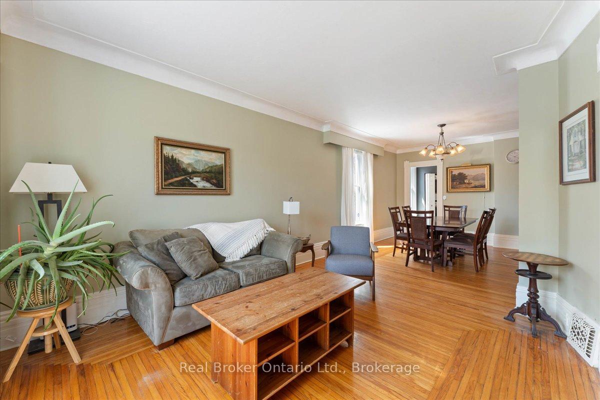 Photo 6 of 34 Port Street, Brant, Brantford Twp — HOMEH