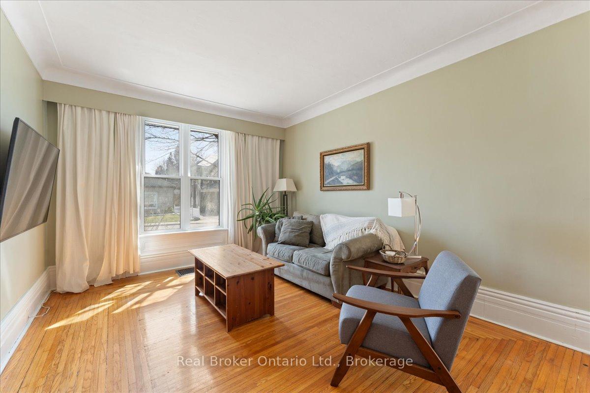 Photo 7 of 34 Port Street, Brant, Brantford Twp — HOMEH