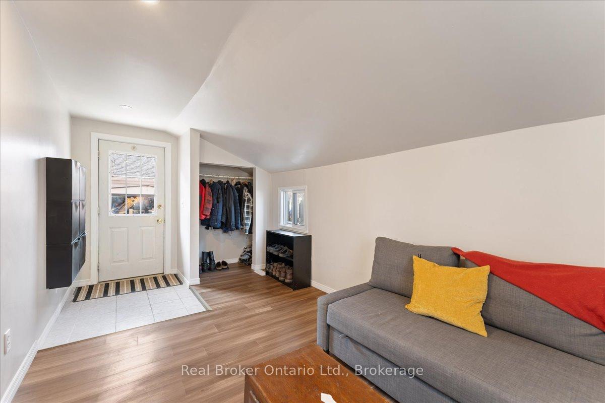 Photo 16 of 34 Port Street, Brant, Brantford Twp — HOMEH